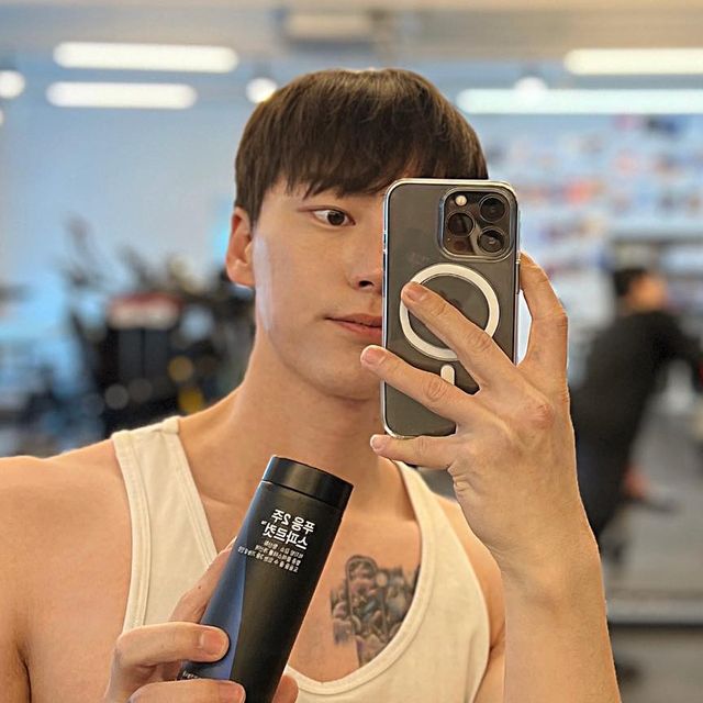 서유백 on Instagram: "#광고 올리브영에서 자주 보이는 다이어트 핫템 혜리님이 광고모델이면 안 사볼 수가 없지 급찐급빠 때 먹었었는데 식단 조금 허술하게 했을 때 먹어주면 체지방 감소에