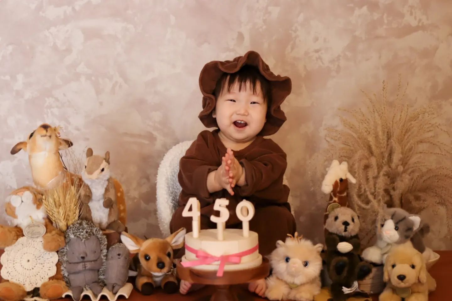 450일 기념촬영

태어나줘서
너무 소중한 소윤이🤎

앞으로도 건강하게
쑥쑥 크자^^

__reminisce__