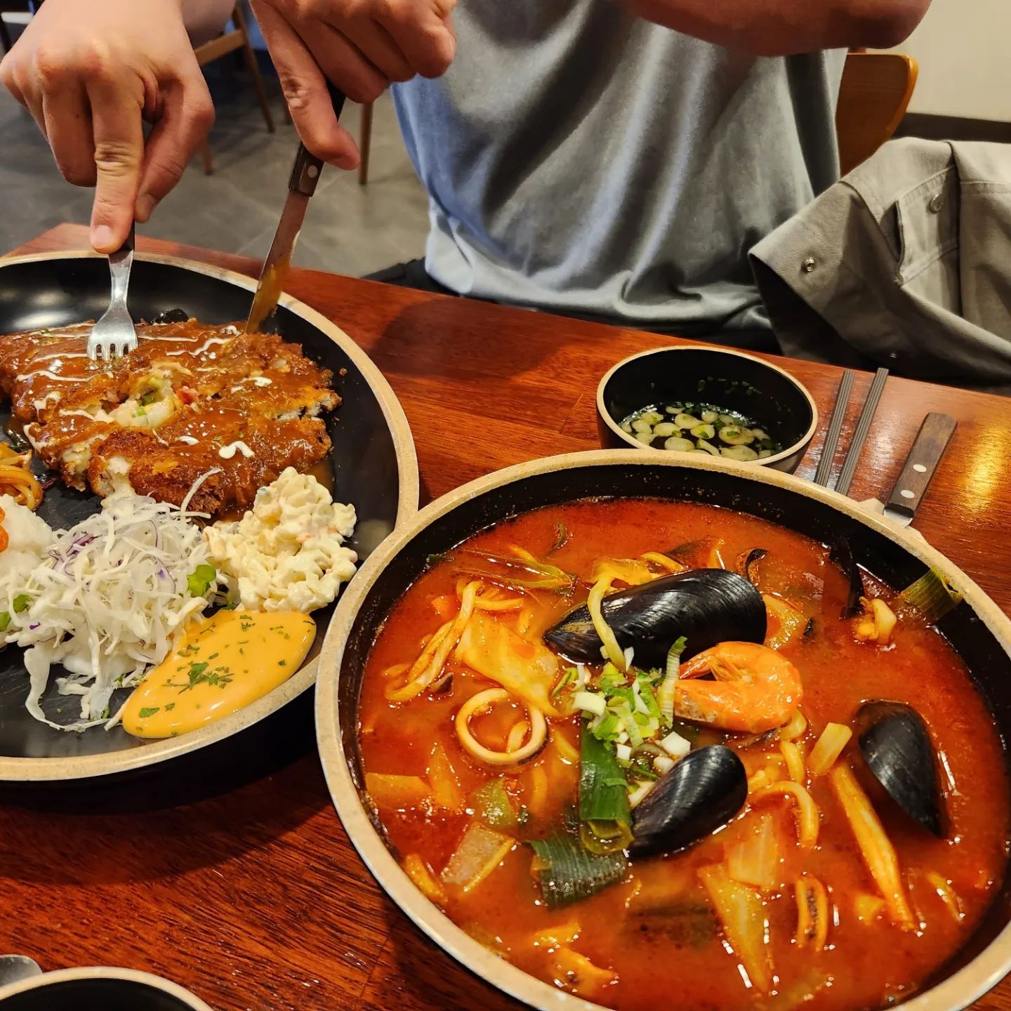 #무공돈까스

#June슐랭☆☆☆
#3점만점에3점💛

#무공돈까스창원경남대점 
#경남대맛집 
#댓거리맛집
#공복이없다무공돈까스