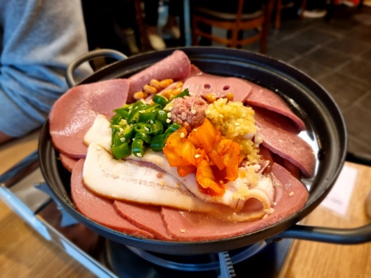 [맛집] 서울대입구 부대찌개 맛집 '스마일부대찌개'
