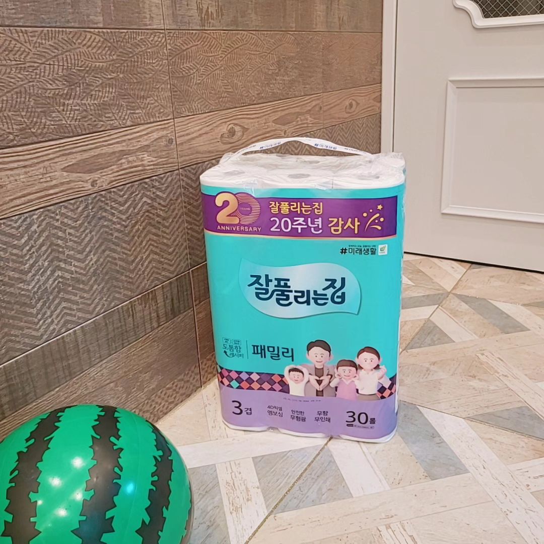 #광고
#잘풀리는집 20주년 🥳을 맞아 #20주년이벤트 진행 중

👉🏻첫번째! #잘풀리는럭키팡 게임 이벤트❗
쉽게 할 수 있는 퍼즐게임인데, 결과 화면 다윤로드 놀러서
캡쳐 해서 잘풀리는 집 카톡채널예 공유하시면 되요!
즐겁게 게임 즐기고 간단하게 공유하면 끝!

👉🏻두번째! #youtube댓글이벤트❗
https:// youtu.be/Nis5-1et4GA
영상에 20주년 축하 댓글 남겨주시면 반응이 좋은 댓글을 추첨
해서 잘풀리는 집 20주년 패키지를총 10분께 쏜다고😁

👉🏻세번째! 잘풀리는집 #리그램이벤트❗
잘풀리는집 퀴즈 이번트 게시글에서 참여하시면 되요!

리그램 하고 간단한 퀴즈 풀고 댓글 달면 끝!
잘풀리는집 선물세트 준다고🤭
지금 스마트스토어 한정 상품 및 혜택도 많으니 구경가요오🏃🏻‍♀️🏃🏻‍♀️

🔻자세한 이벤트는 요기서🔻
http://ijtisuezoth.events/

#잘풀리는집 #잘풀리는럭키팡 #미래생활 #네이즈물티슈 #헤이즈생리대
