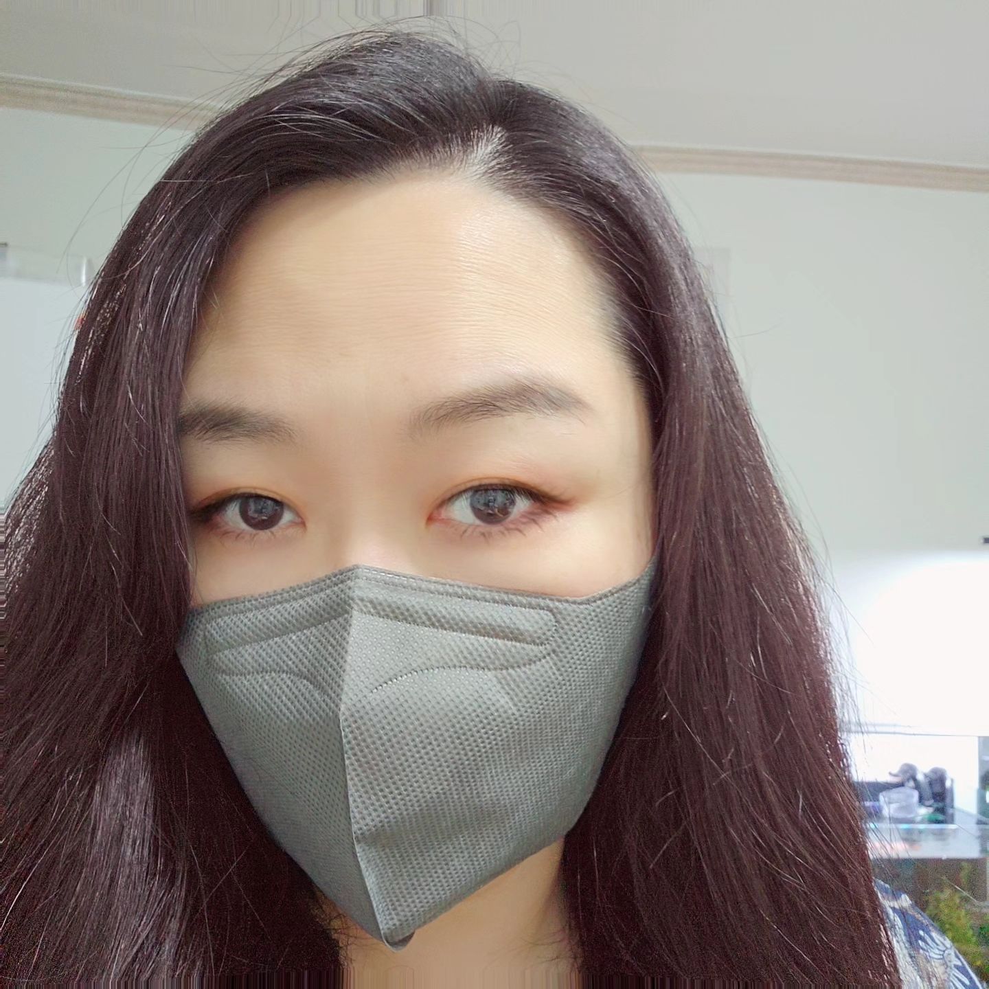 #협찬 
출퇴근 대중교통으로 이용하는지라
아직 마스크는 필수템

바쁠땐 얼굴커버도 되고 무엇보다 숨쉬기가 편해서 굿굿굿

개별포장이라 위생적이고
탄성이 좋은 두께가 넓은 이어밴드라
하루종일 써도 귀가 아프지 않네

더마테스트를 통과한 제품으로 피부 자극에서 안전한 그날엔 마스크

바로 경동제약과 공동개발한 믿을 수 있는 의약외품 그날엔 마스크 
앞으로도 꾸준히 써볼예정입니다

귀통증 없고 숨쉬기 편한 마스크 찾는분들에게 강추 👍

#새부리형마스크 #KF94마스크 #2D마스크 #미세먼지 #황사마스크 #대형마스크 #숨쉬기편한마스크 #국산마스크 #귀편한마스크 #KF94컬러마스크