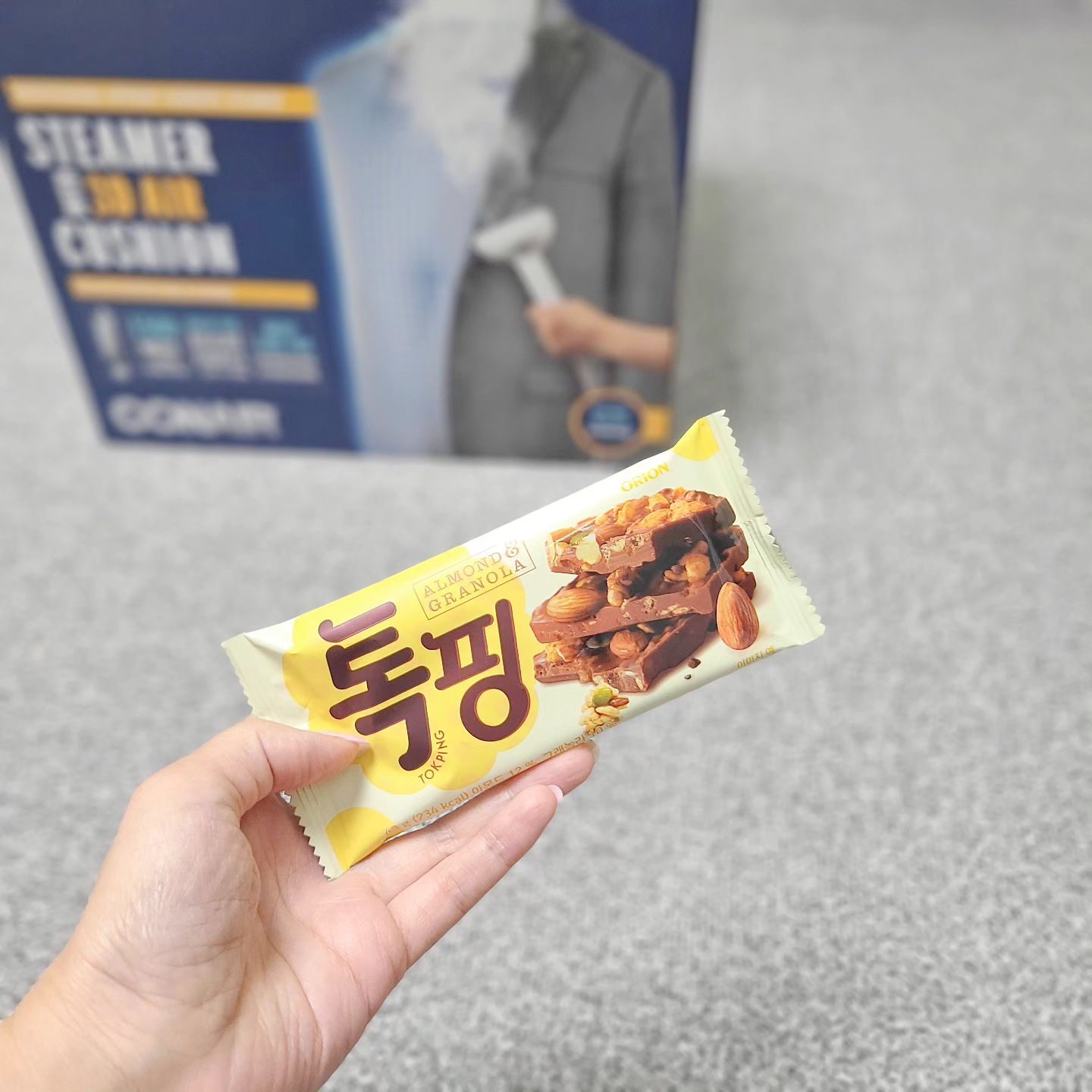 #톡핑아몬드앤그래놀라 
먹고 일 해야지..
운동하고 2시간이나 멍때렸네...ㅎㅎ
⠀⠀⠀⠀⠀⠀⠀⠀⠀⠀⠀⠀⠀⠀⠀⠀⠀
⠀⠀⠀⠀⠀⠀⠀⠀⠀⠀⠀⠀⠀⠀⠀⠀⠀
#톡핑 #톡핑초콜릿