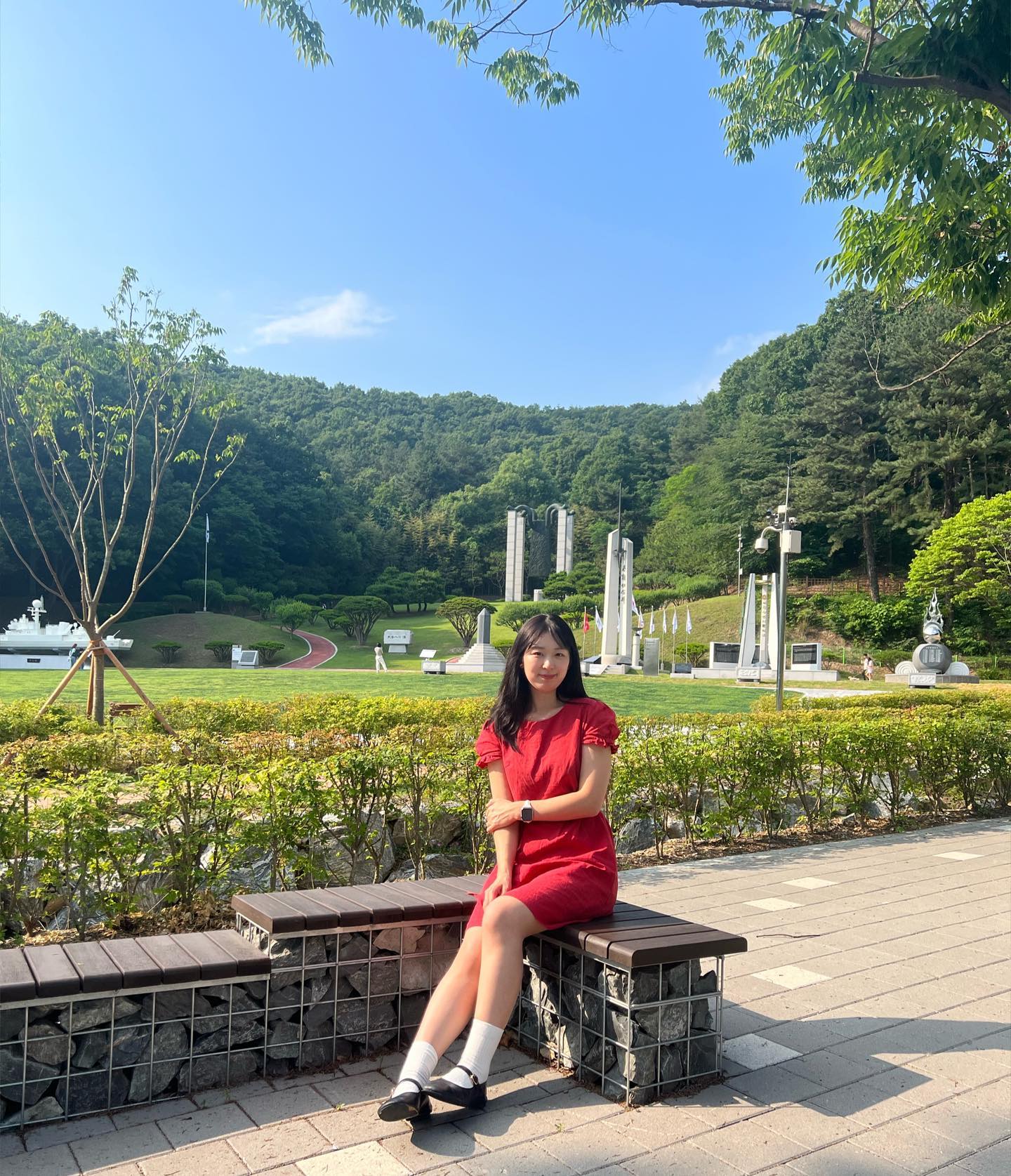 우당탕탕 가족나들ㅇㅣ☀️💚

1. 아싸 성민이 내 포토그래퍼🫶🏻
2. 움직이기 쉽지않은 8명
3. 성현아 웃어
4. 성현아 웃어2
5. 성현 선구리 잘어울령😎
6. 치치 살아있찌…?😵‍💫😭