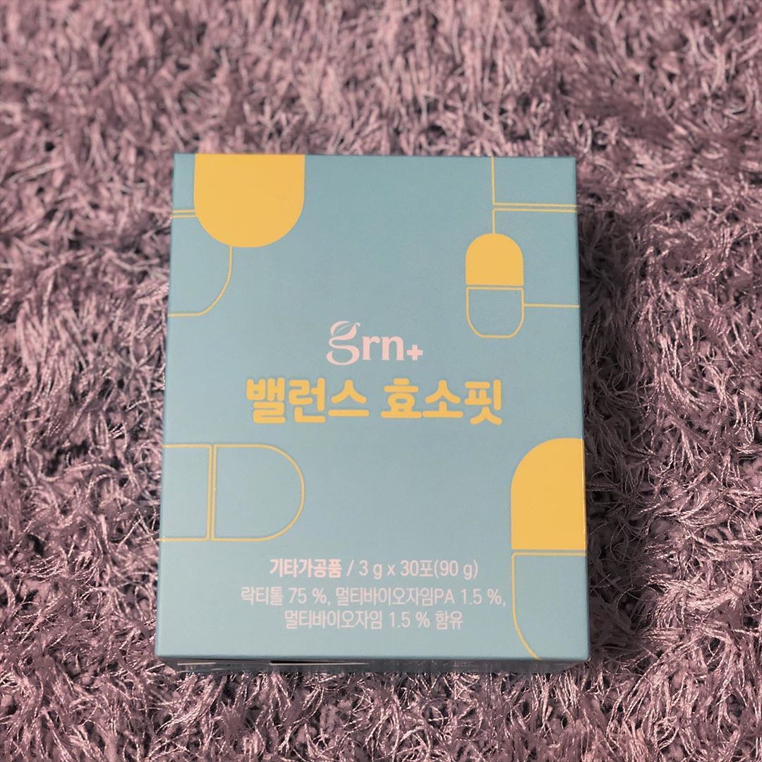 jungun808 on Instagram: “음식물 분해와 배출을 도와주는 효소를 담아 원활한 배변활동으로 다이어트에도 도움이 될 수 있는 GRN 밸런스효소핏! 상큼한 레몬요거트 맛으로 맛있게 섭취 가능하며, 휴대가 편리한 포 형태로 이루어져 언제 어디서든 간편하게 먹을 수 있어서 참…”