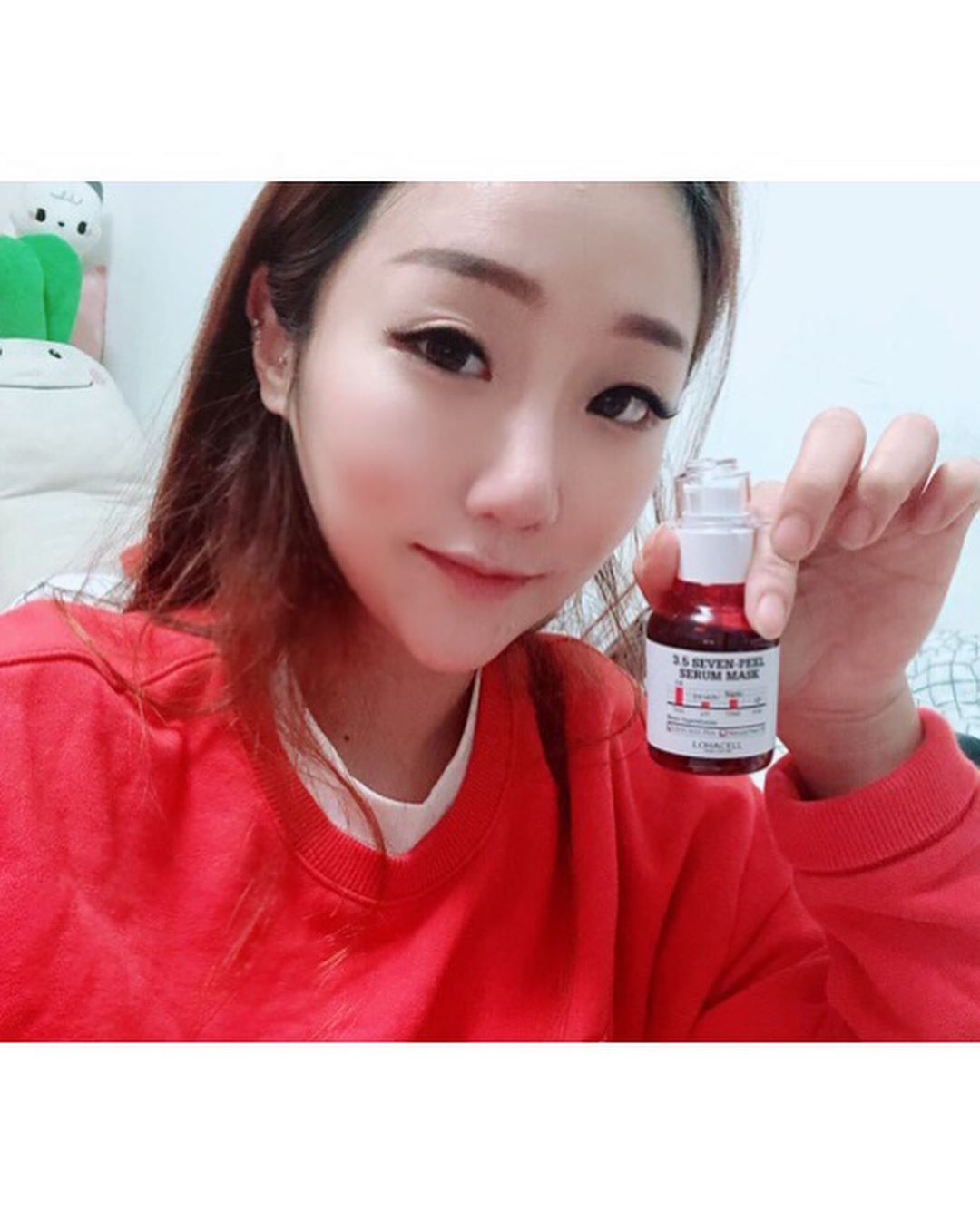 ⚾Sang A💕 on Instagram: “#리뷰 . . 날이 쌀쌀해져서 피부가 엉망징창스.. 집에서 간단하게 할 수 있는 저자극 필링!겟!❤️덕분에 할로윈 화장도 찰떡!👍🏻 . . #셀카 #피부  #로하셀 #lohacell #로하셀쌍욕세럼 #로하셀3_5세븐필세럼마스크 #18세럼 #쌍욕세럼…”