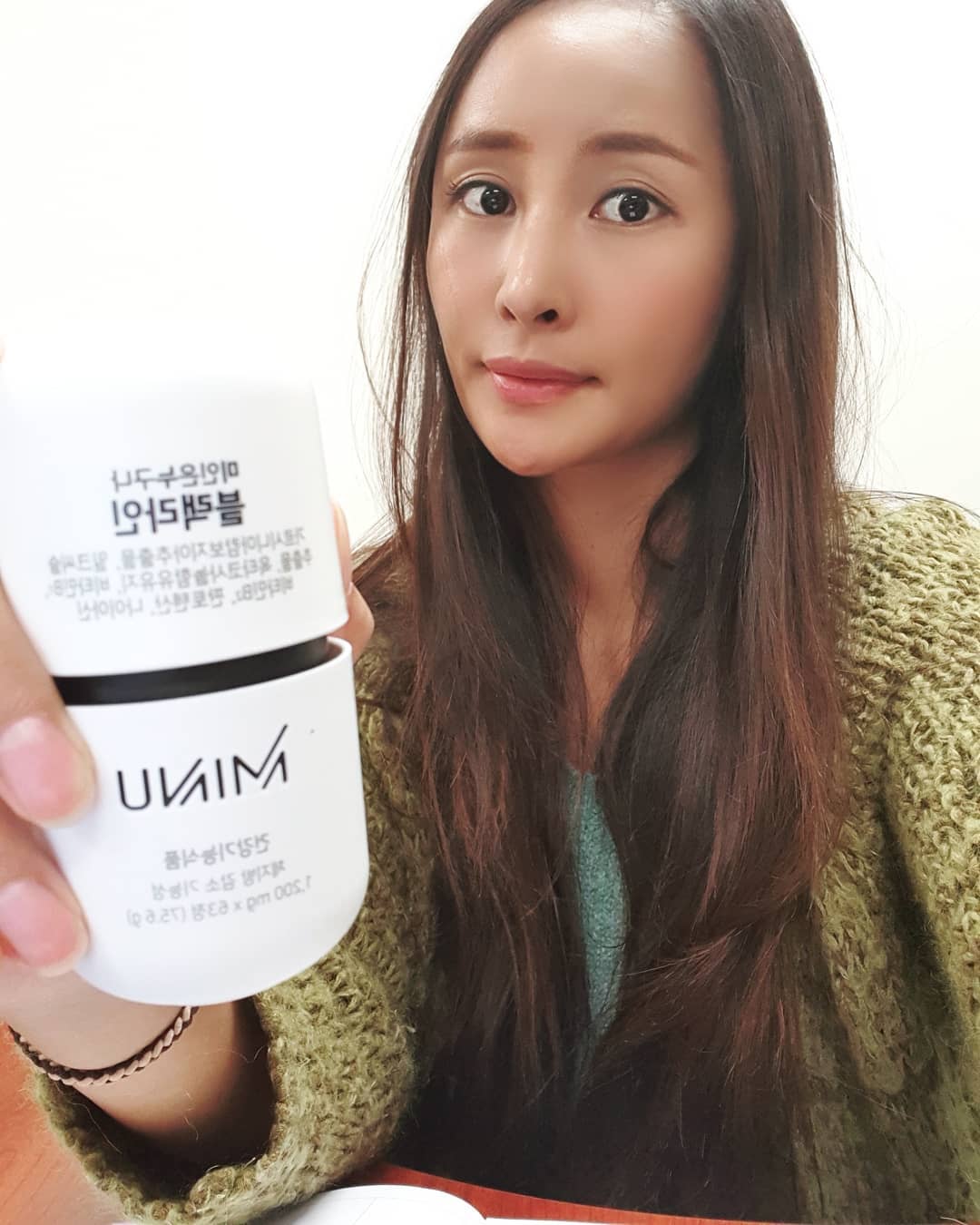 s.k.yi on Instagram: “- 남자를 위한 다이어트 제품!! 키는 170 살짝안되고 120키로 나간다는 회사 상사가 다이어트 한데서 보조제로 ㅋ -  체지방 감소에 도움이 되는 가르시니아와 밀크씨슬과 옥타코사놀을 함유해 간 건강과 지구력을 한번에 챙길 수 있고, 4가지…”