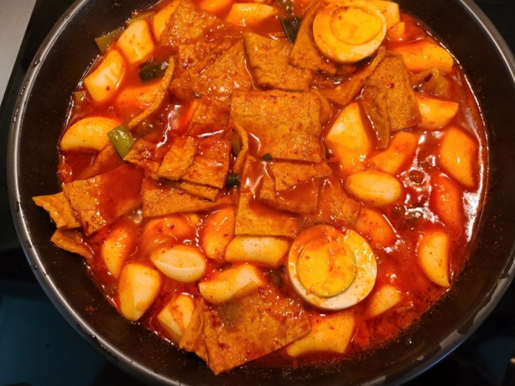 라면보다 간편한 즉석 국물떡볶이! 윤가네 떡볶이밀키트