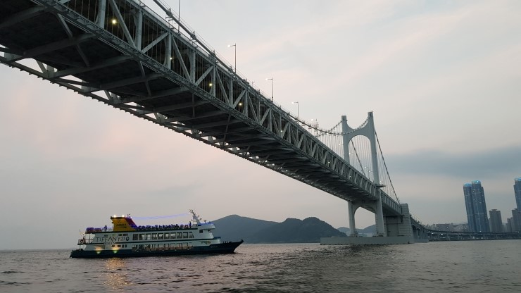 부산요트투어 : 부산야경코스 찾는다면 해운대요트투어 요트G 