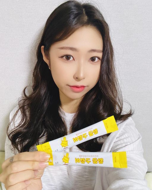 떤듀 on Instagram: "#제품협찬 #협찬 #광고 이번에는 황금구렁이 @902.official 에서 좋은 기회를 주셔서 무려 3박스나 받았어요😉❤️ - 주일에 배변횟수가 3회 이하이신 분들 - 배변을 해도 찝찝