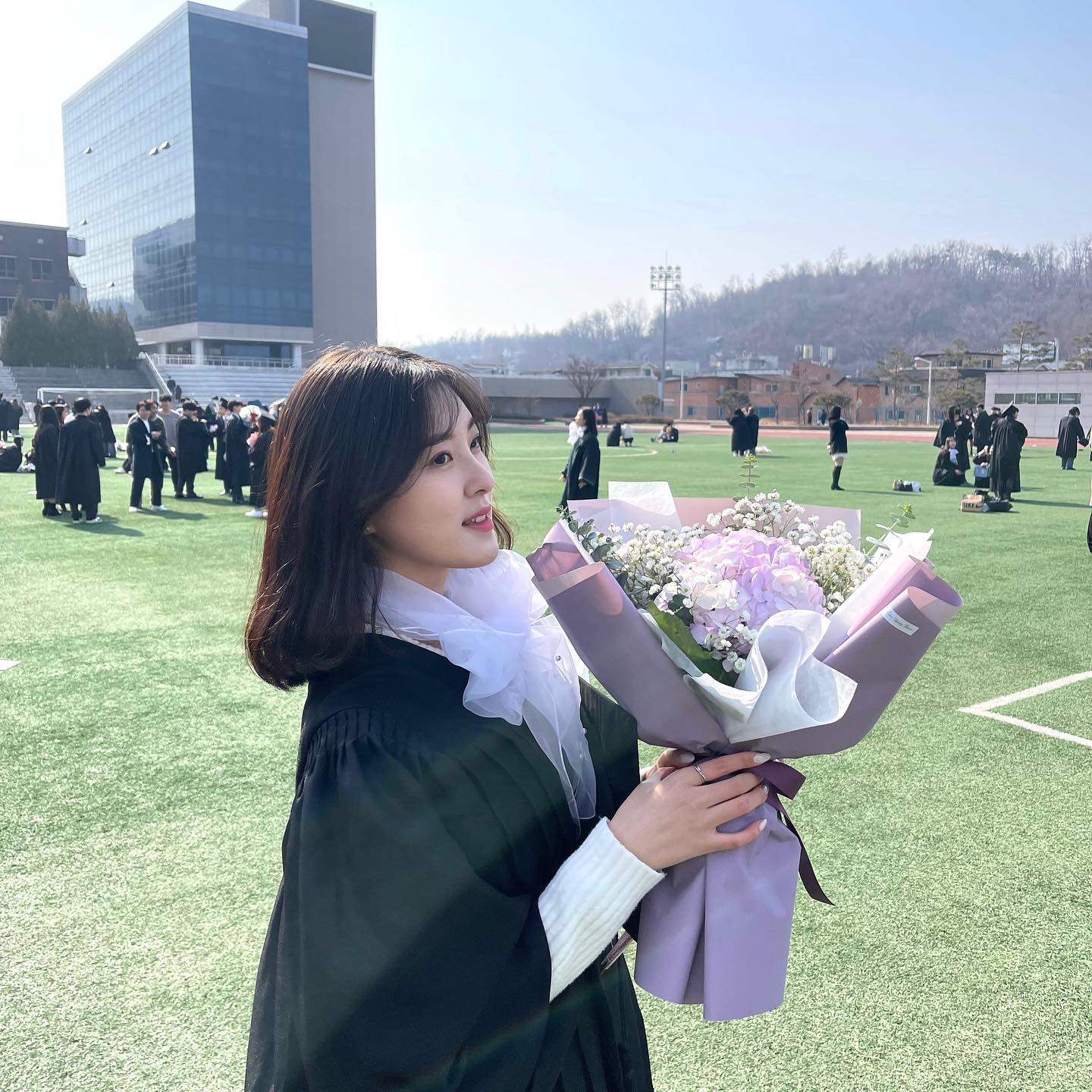 졸업