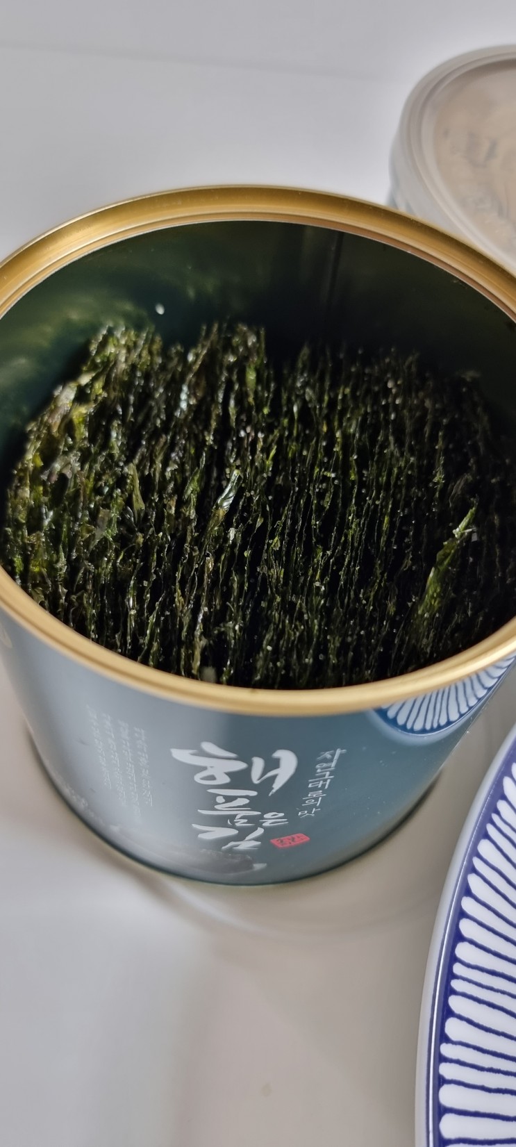 맛있는 김~ 김 선물 세트 요런걸로 하면 좋을 것 같네요! 김 보관도 용이해요~ 해품은김!