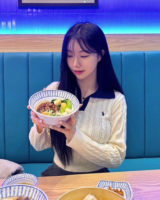 𝑬𝒔𝒕𝒉𝒆𝒓 𝑷𝒂𝒓𝒌 on Instagram: "#광고 동대문으로 대만 여행 다녀왔웁니당🇹🇼 우육면의 맛은 물론이고, 면 식감이 너무 좋았어요! 정말 쫄깃쫄깃하고 탱글탱글 그 자체였답니