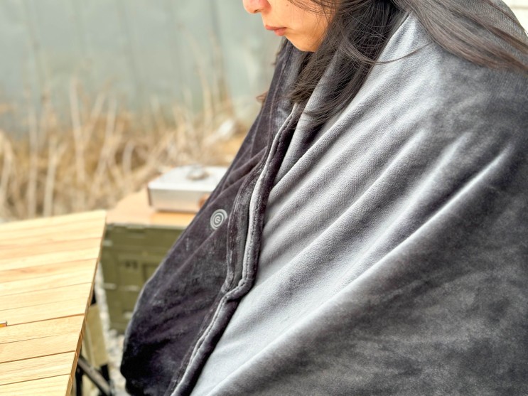 바이윤 USB 전기담요 사무실에서 사용하기 편해요