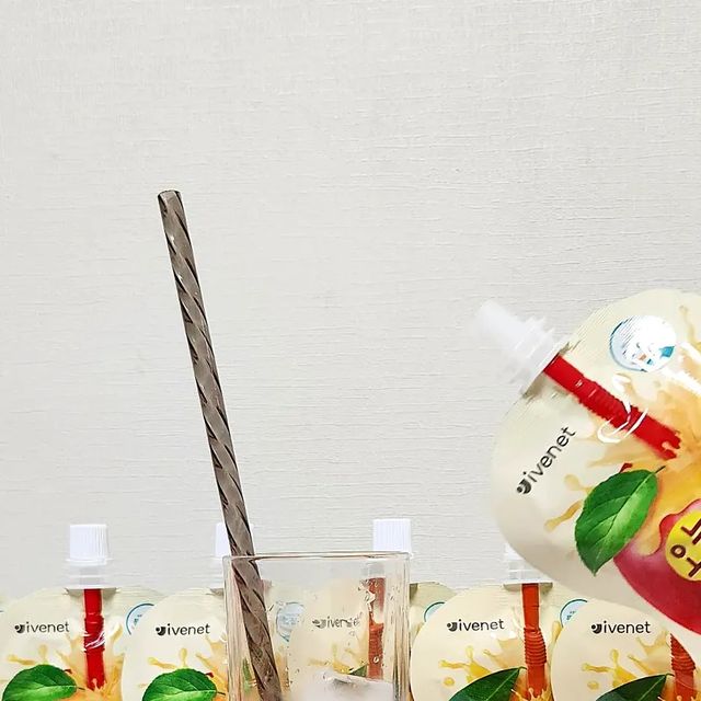 성남매네:)account run by mom on Instagram: "⁣ #협찬 @ivenet_official ⁣ ⁣ ⁣ 엄마아빠도 🥤탄산수와 함께 즐길수있는⁣ #아이배냇 오늘🍎사과해 오늘🍊생귤해⁣ ⁣ ⁣ ✔️아이배냇 주스는⁣ ⁣