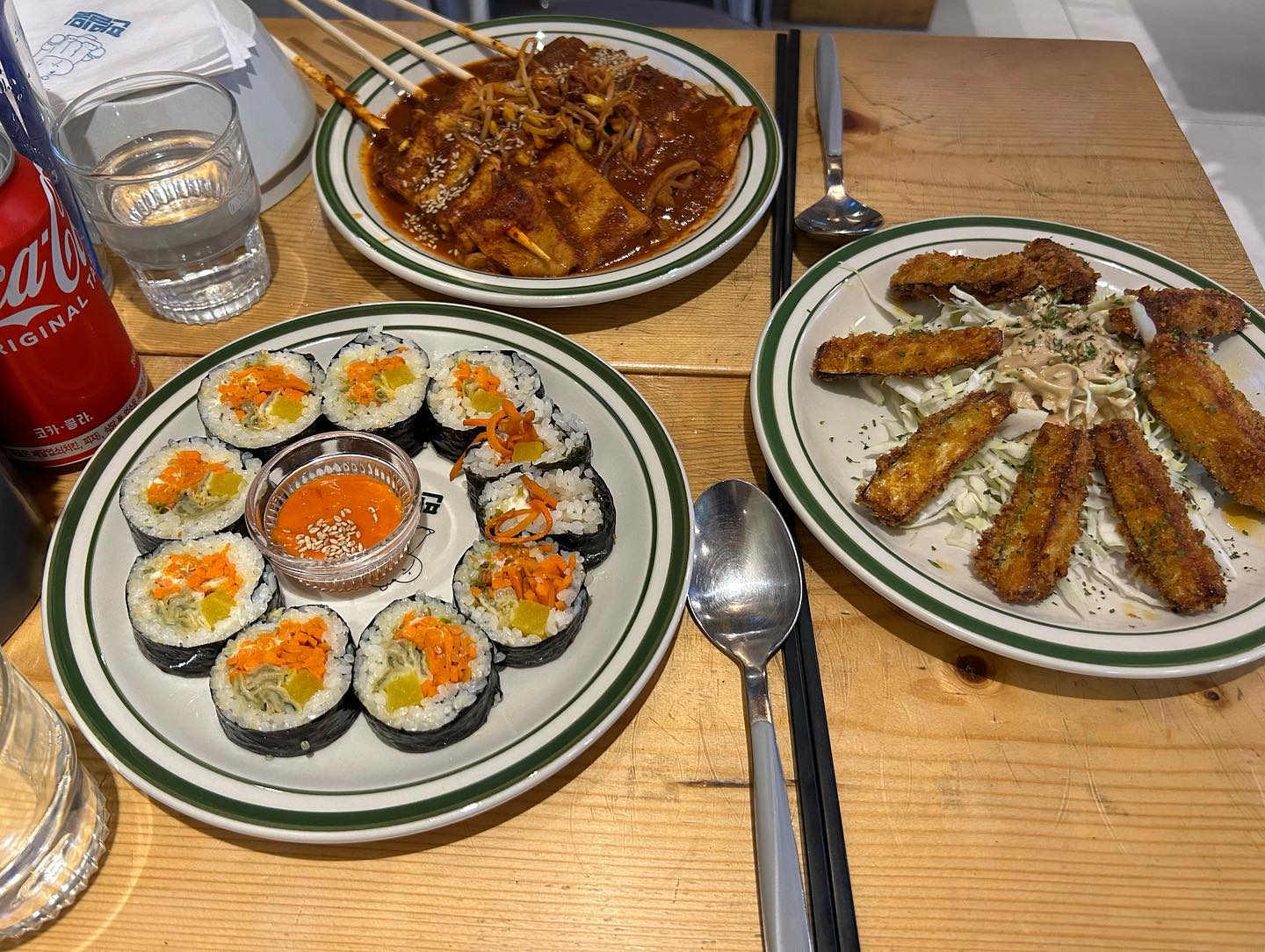 대구 봉산동 분식 맛집 편밀밀 🍽️

👨‍🍳 편밀밀

매일 : 11:00 ~ 22:00
브레이크 타임 : 15:00 ~ 17:00
라스트 오더 : 21:30
주차장 없음 (근처 공영주차장 사용)
T. 0507.1389.3848

신메뉴가 나왔다고 해서 방문했는데 너무 맛있어 ㅠㅠ 역시 편밀밀 👍🏻

❗️편밀밀에 대한 자세한 리뷰는 블로그를 참고해주세요 ❗️