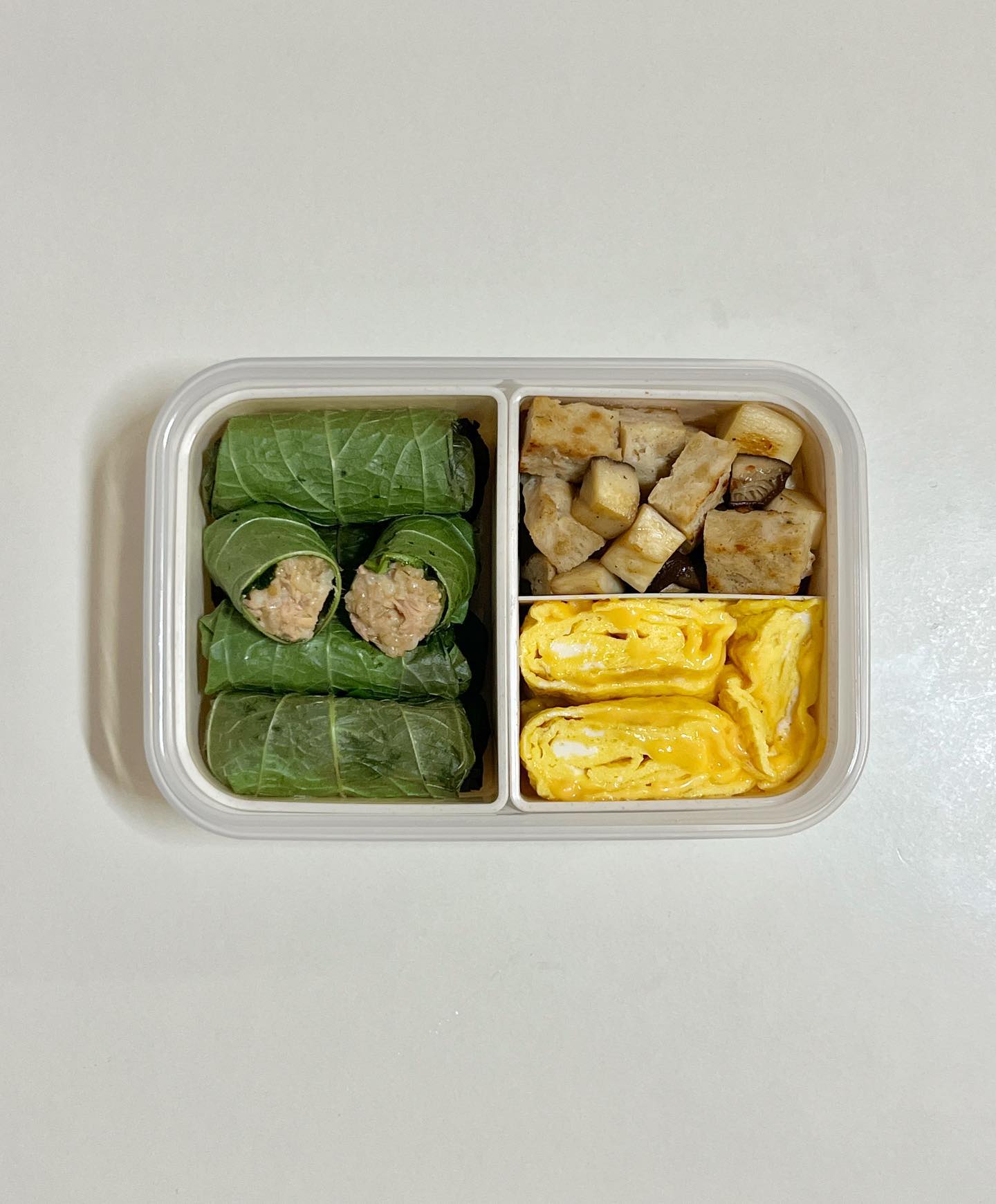 .
🫧깻잎참치말이 380kcal
🫧치즈계란말이 275kcal
🫧닭가슴살 버섯 볶음 160kcal
