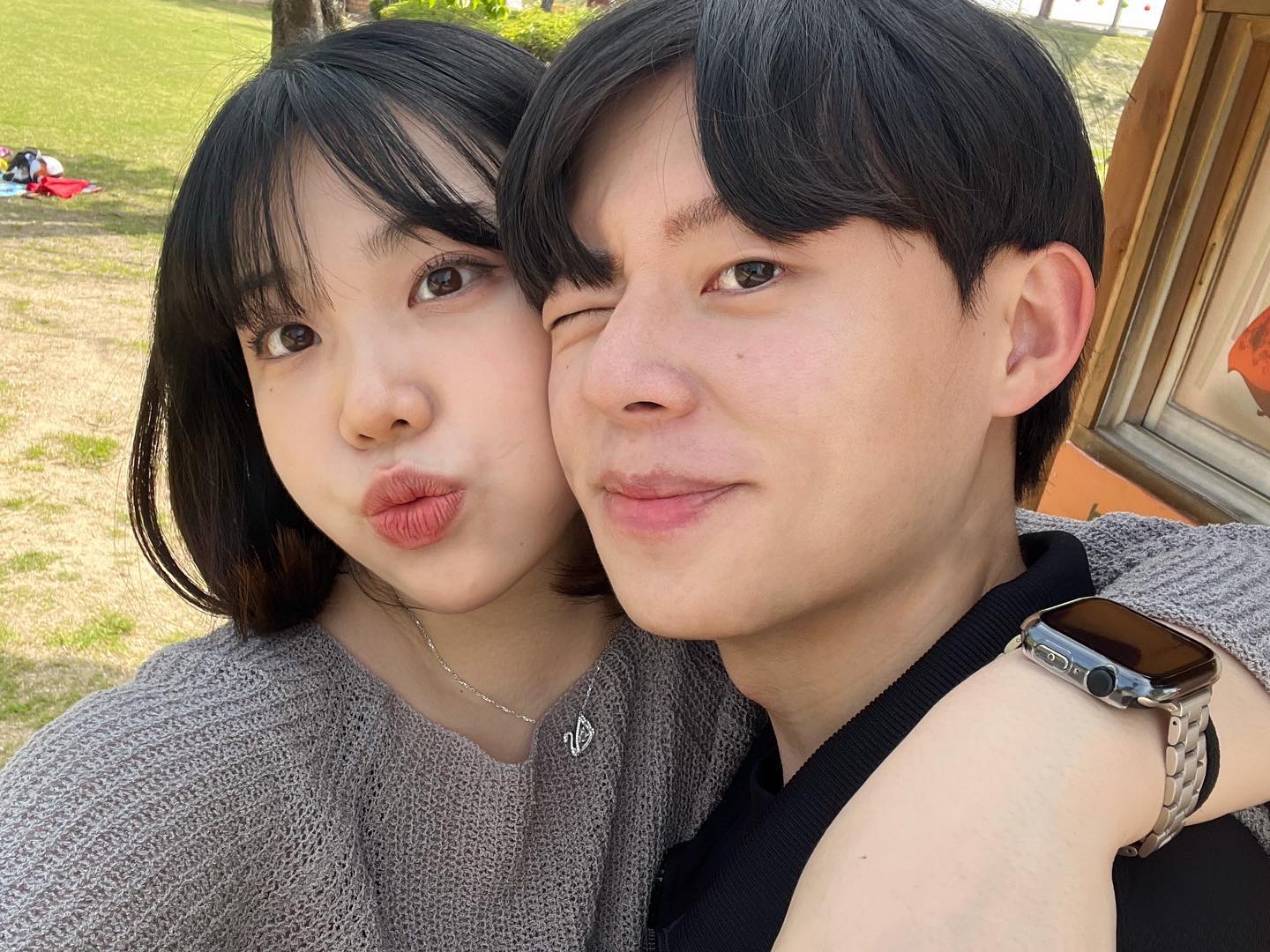 여름이 오기 전 피크닉🧺
읍성분식 김말이는 못먹었지만 따뜻한 햇살과 선선한 바람이 돗자리펴고 떡볶이 먹기 최고였다🫶🏻
#해미읍성