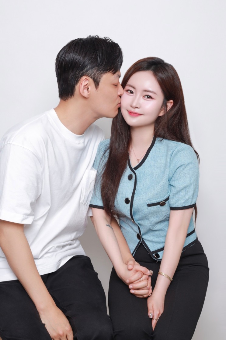 을지로사진관 추천 커플사진은 흐드러지다 촬영 파일까지