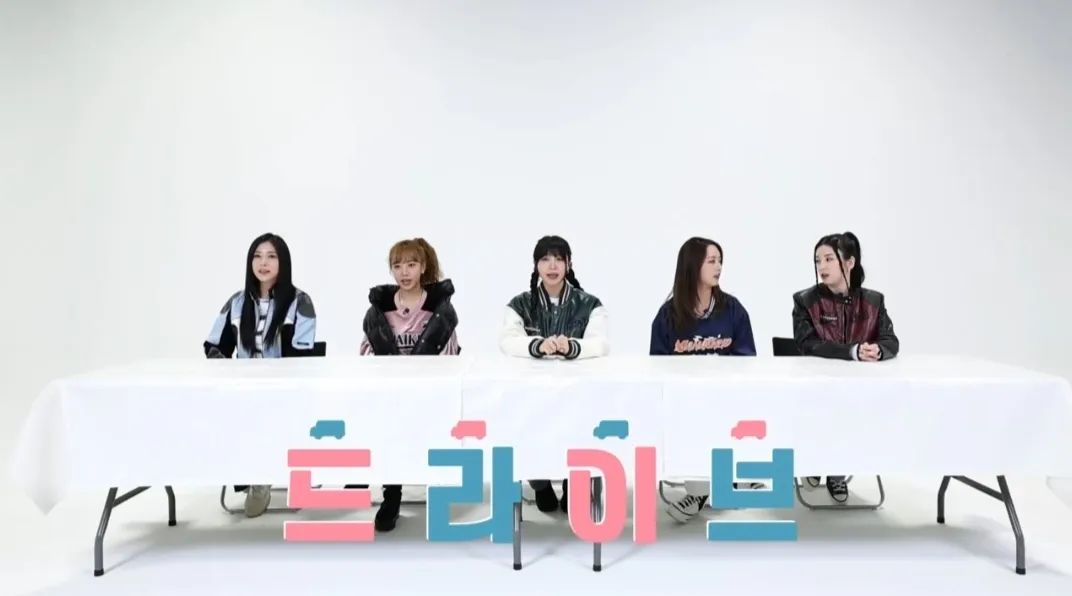 2023 Apink FANCONCERT 
'Pink drive'
03.17 ~ 04.15
너무 귀여운 아기 고양이girl들
에이핑크는 그저 최고라는 말뿐.
에너지는 물론 어떤걸 갖다놔도 찰떡 같이 살려줍니다 캬
월드팬미팅 vcr 함께 작업했습니다!
기획, 구성, 진행으로 함께 신나게❕️❕️❕️