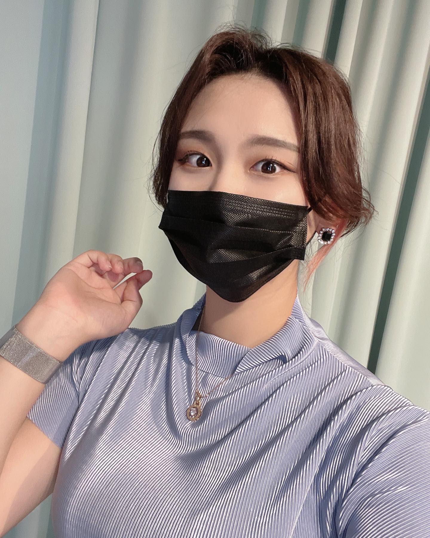  “#광고 이번 협찬 제품은 가자요펫 관절 + 멀티비타민이라는 제품인데 이제품은 FDA, NASC, cGMP인증 시설서 생산하고 있고, 미국수의사협회에서 추천과 승인받은 모든 제품은 100%미국산입니다. 또한 다른 제품들과 달리 전성분이 투명하게…”