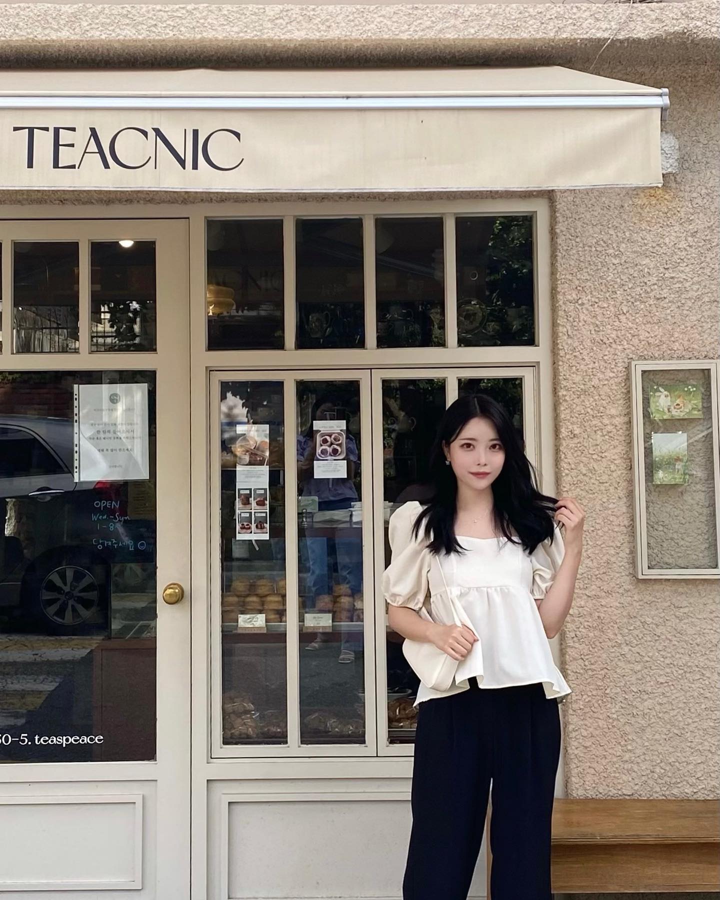머리좀 잘 길렀다 싶으면
어김없이 찾아오는 중단발병🤦🏻‍♀️ㅎ,,
