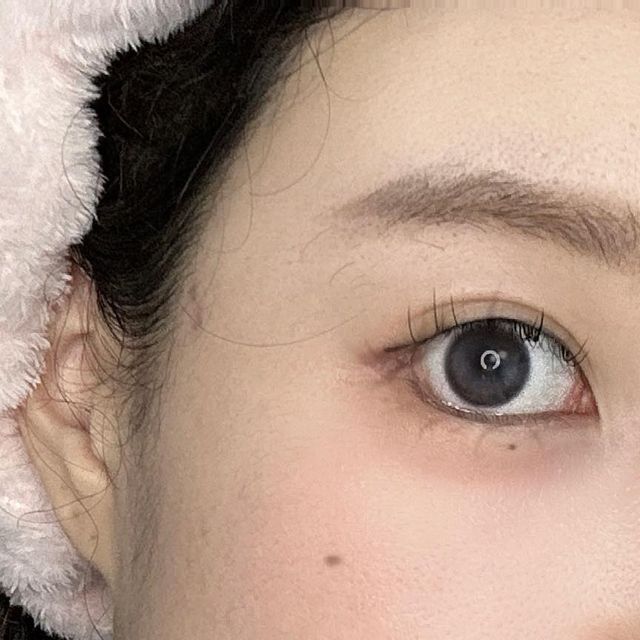 진승아 on Instagram: "#광고 30대 피부관리 해야지 언니오빠들~~~💖 28일 (4주) 집중관리 !!! 피부탄력 수분공급 피부보습 다 챙겨버려 😚 ✨링크는 👇🏻 https://smartstore.naver.com/onl/products/5914757780