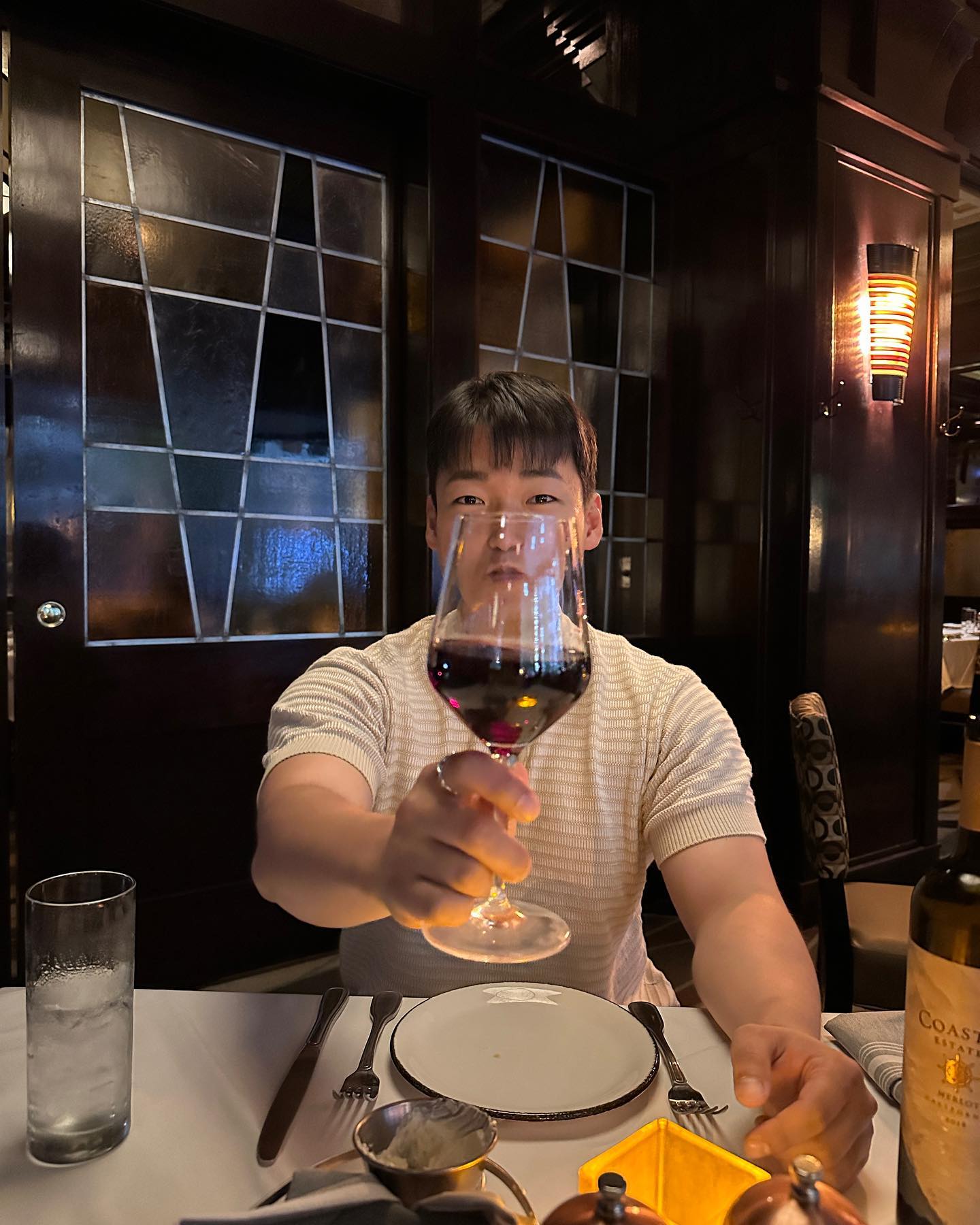 출장일기
.
메릴랜드 출장 2주차.
한줄로 말하자면 힘들지만 재미지다.
매일 운전은 6시간 이상,
일은 열두시까지,
초반이라 모든게 서툴다
그래도 배우는게 많아 불만이 없다
고생한 나에게 야무진 스테끼
.
#워싱턴 #출장 #손석구 #조승우 #아닙니다