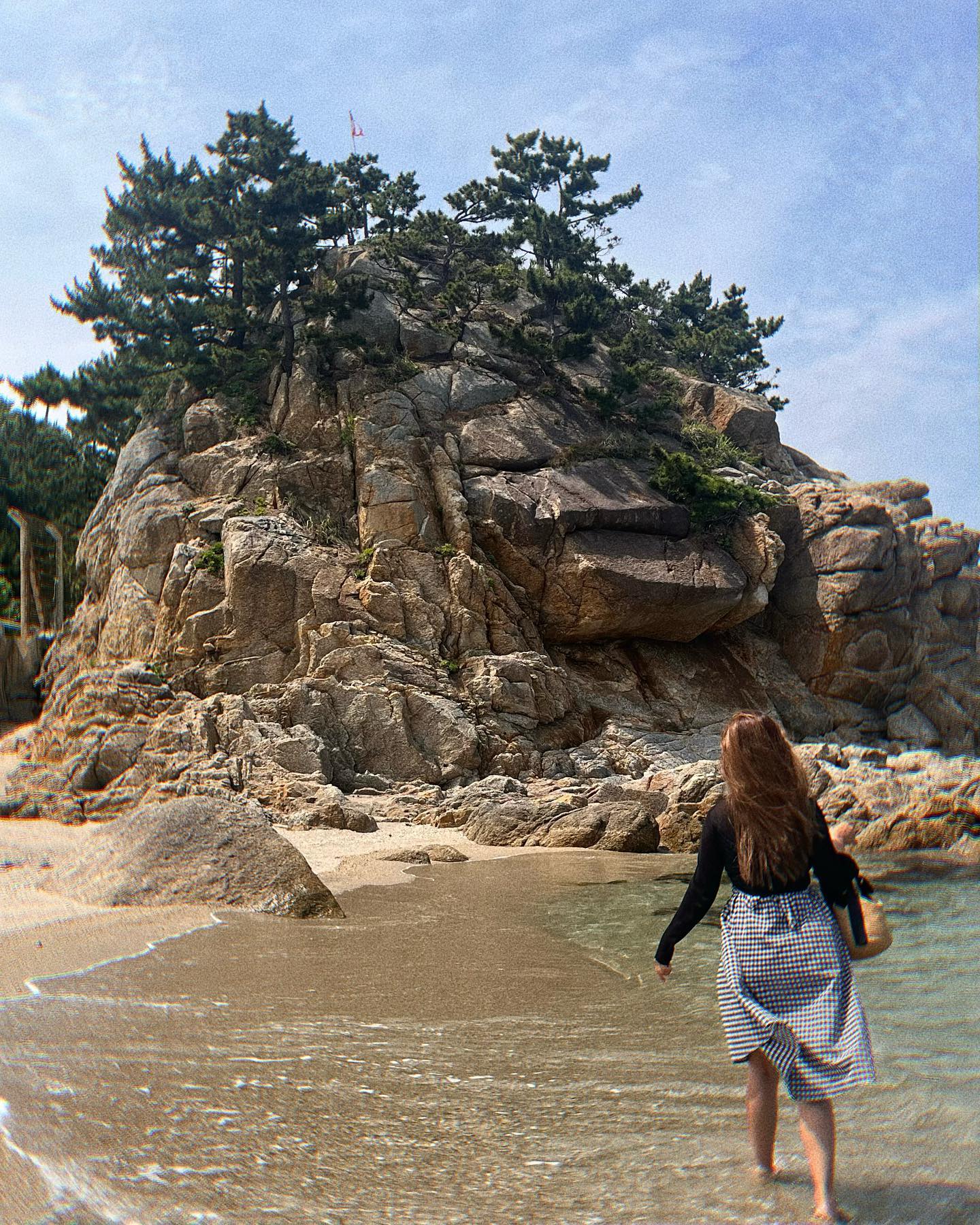 엄빠 울진 속성과외〰️
발견한 프라이빗비치?,,까지 완벽한 울진💙
#울진내가무쟈게조아혀〰️ 
.
.
.
#강원도#울진#울진여행#죽변항#제일반점#최고