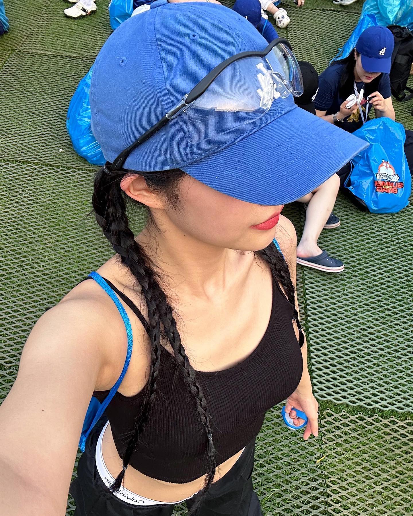 내 첫 흠뻑쇼 너무 신나구🩵