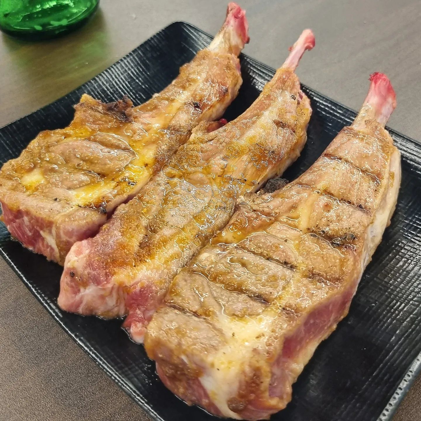 ​#협찬
#먹스타그램 #술스타그램
잡내 없는 맛있는 #양갈비맛집 
그냥 말이 필요없는 고급양갈비를 먹을 수 있는 곳
​
집이랑 가깝고 가격도 비싼편이 아니라서 언제든 방문해서 먹어도 좋은 곳!!
​
조만간 또 방문 예정😆
-
❣️#가원양갈비
​❣️전남 순천시 연향상가2길 8 1층
❣️0507-1472-5224
❣️매일 16:00~23:30
 (라스트오더 23:00)
-
#순천 #순천맛집 #순천연향동맛집 #순천양고기맛집 #순천양갈비맛집 #순천양꼬치맛집 #순천회식추천 #순천단체모임추천 #순천데이트
#오늘아님​​​​​​​​​​​​​