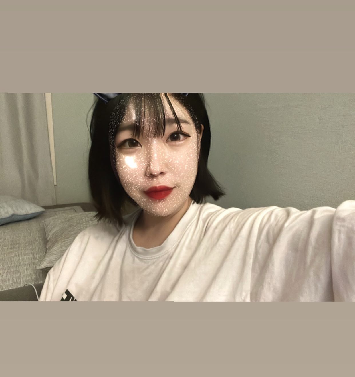 맛있는거 신나는거 😒

.
.
.
.
.
.
.
.
#일상 #인스 #인스타 #근황 #단발 #좋아요