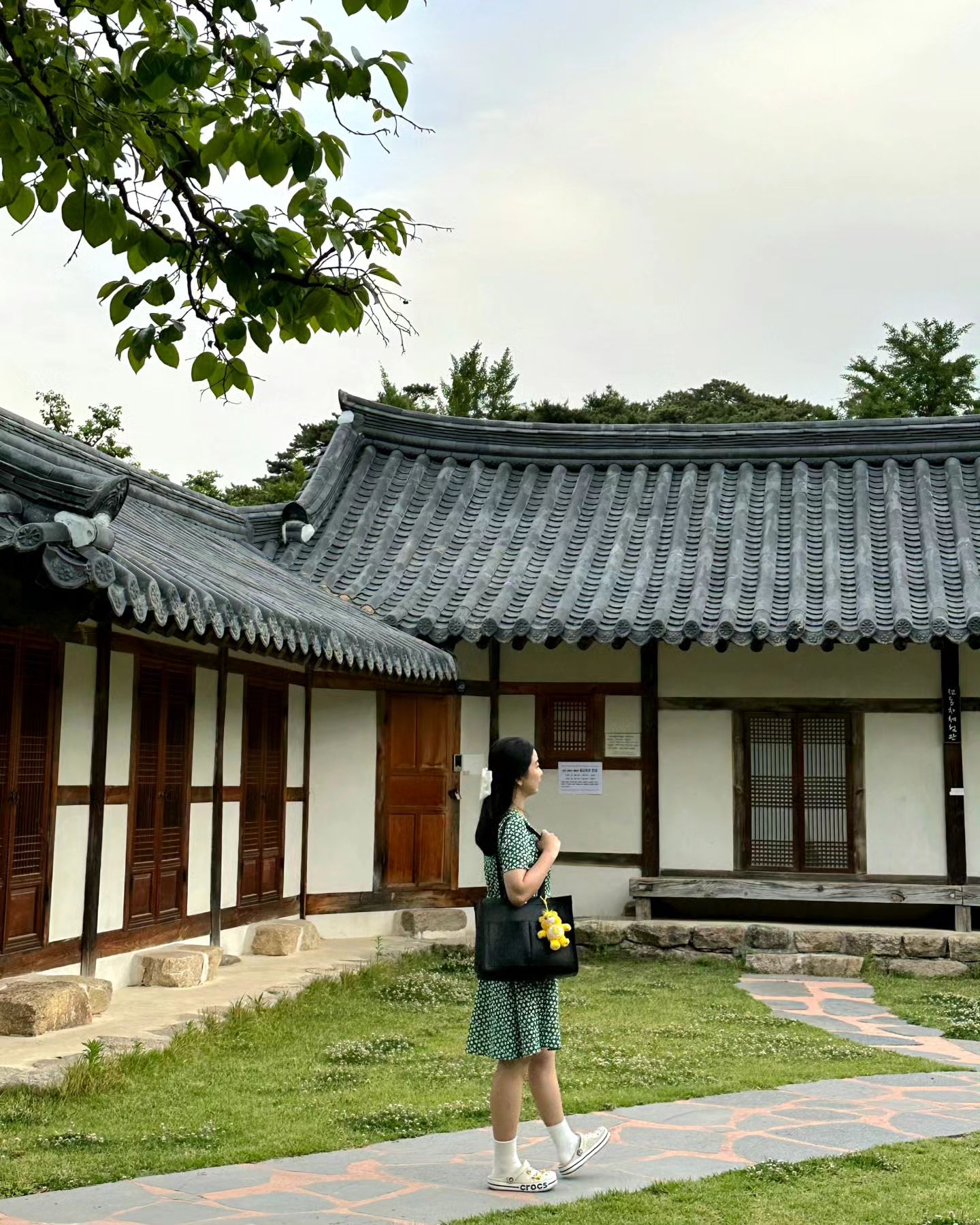 🌳

조용히 산책하기 좋은
허균허난설헌 기념공원 다녀왔어요

산책로부터 포토존까지
더 자세한 후기는
쭈의여행일기에서 확인해주세요

#쭈의여행일기 #허균허난설헌기념공원 
#강릉산책하기좋은곳