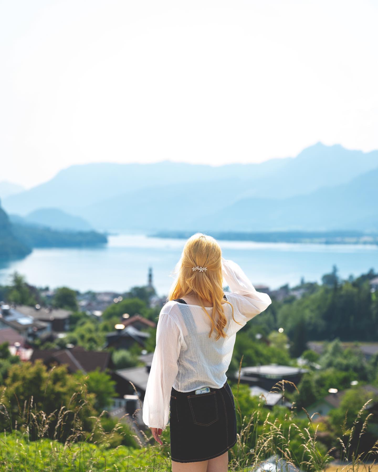 2023.6.18

🇦🇹Hallstatt🇦🇹

I got my head out the sunroof I'm blasting our favorite tunes