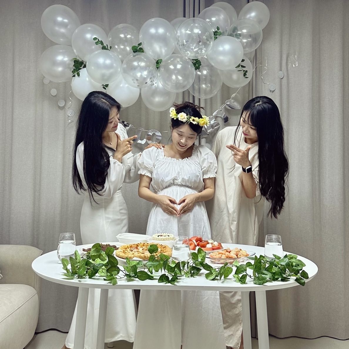 우리 쭈꾸미의 ✨Baby Shower👶🏻🤍
쑥쑥아 곧 만나🤍
이모들이 기다려😌