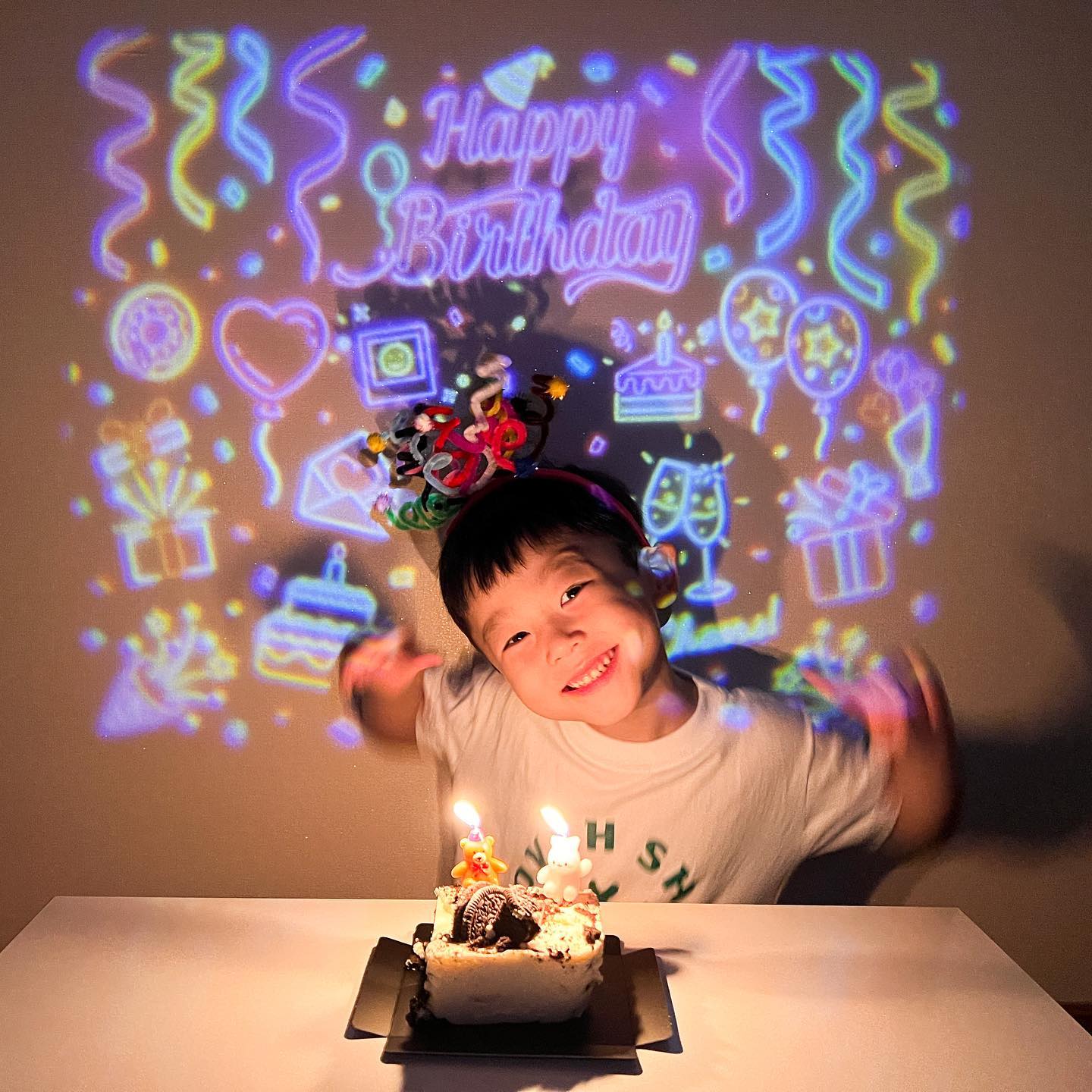 귀여운 울 아들의 생일💘
네살과 다섯살은 천지차이라 커가는게 너——무 아쉬운 한해🥲
너의 생일마다 출산의 고통보다 더한 기쁨이었던 널 떠올리며 더 많이 사랑하고 기도할게 사랑해 우리이우❤️