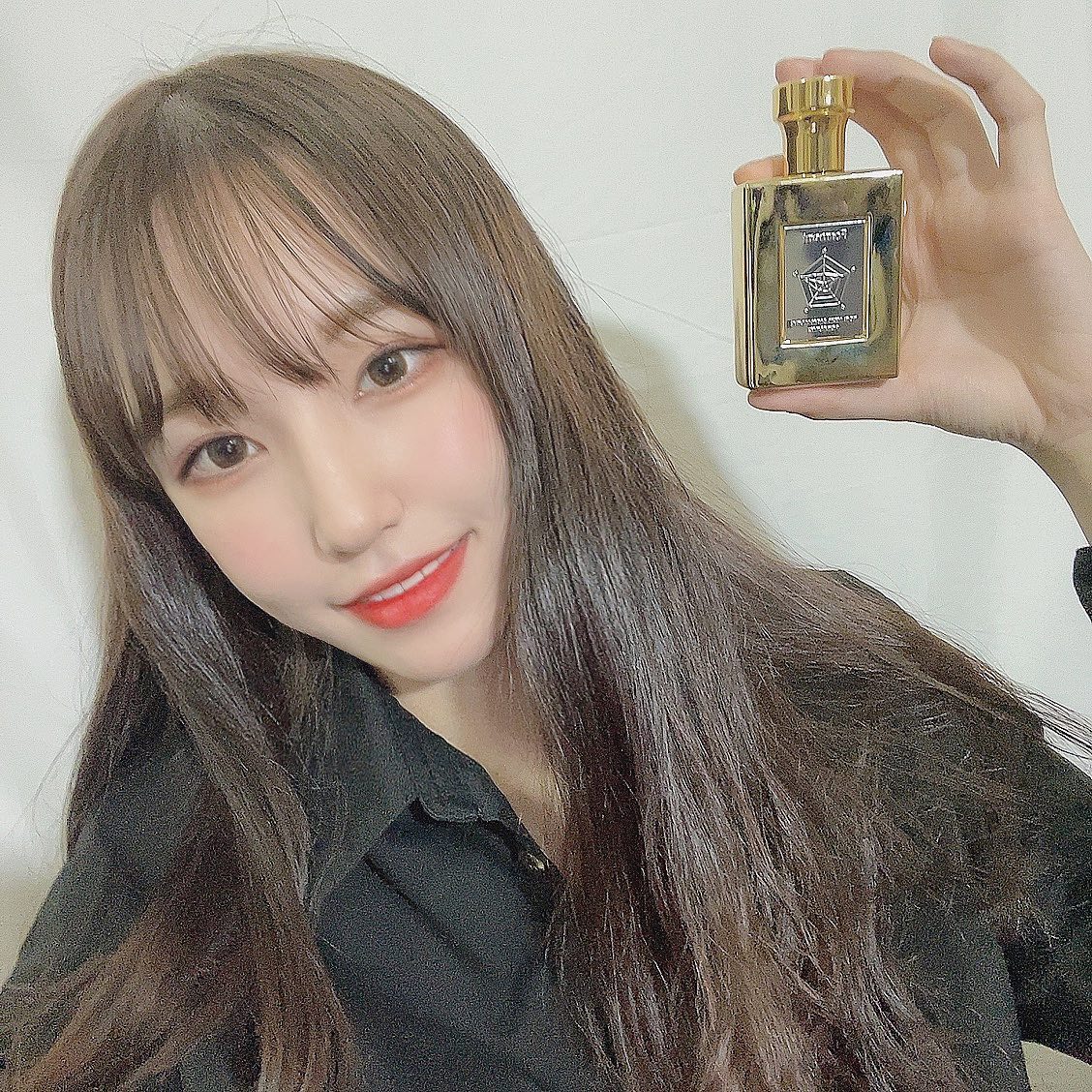 #광고 포맨트 시그니처 퍼퓸 코튼썩세스💛

포장도 너무 고급스럽게 잘 되어 있고 
향도 너무 고급스러운 향이라서 좋당😭❤️❤️

한 번 뿌렸는데 지속력 짱 오래 가서 만족👍🏼❤️
선물용으로도 딱 좋은 것 같당💕🥰

남친이랑 커플 향수로 써야지💛❤️

향수는 포맨트가 최고🥰❤️

#포맨트#forment#포맨트시그니처퍼퓸#포맨트향수#남자향수#커플향수#향수추천#남자향수추천#남자친구선물#성훈#성훈향수#향수#perfume#signatureperfume#forment_korea#포맨트코튼썩세스#코튼썩세스#협찬
