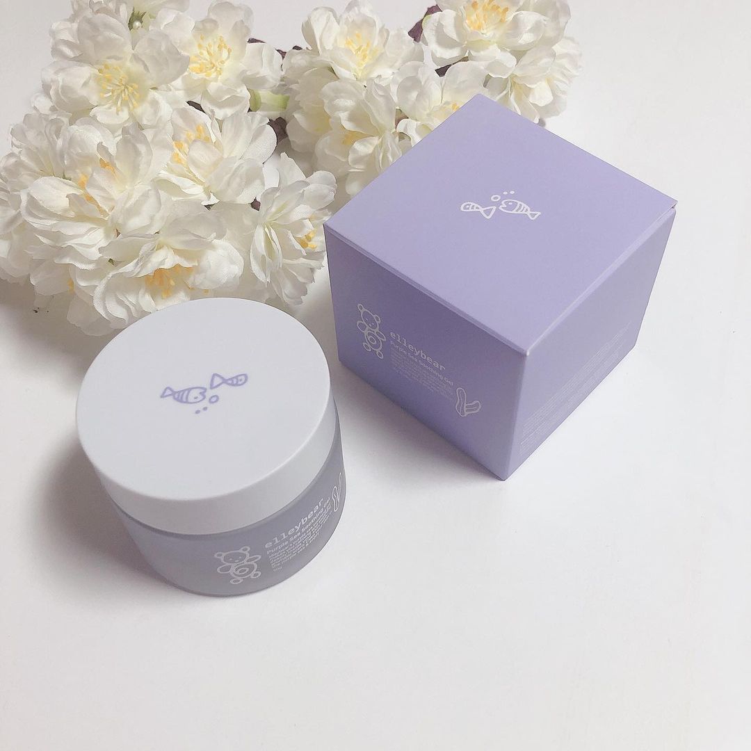 대치동 자기소개서 첨삭 on Instagram: “#협찬 Elleybear Purple Sea Soothing Gel [엘리베어 수분크림] 은은한 아로마향은 그대로 수분감과 진정력을 가득 담은 제품이에요 피부안심 /수분가득 수딩젤이에요 -캐모마일꽃수(38%) 해양심층수(38%)로 정제수…”
