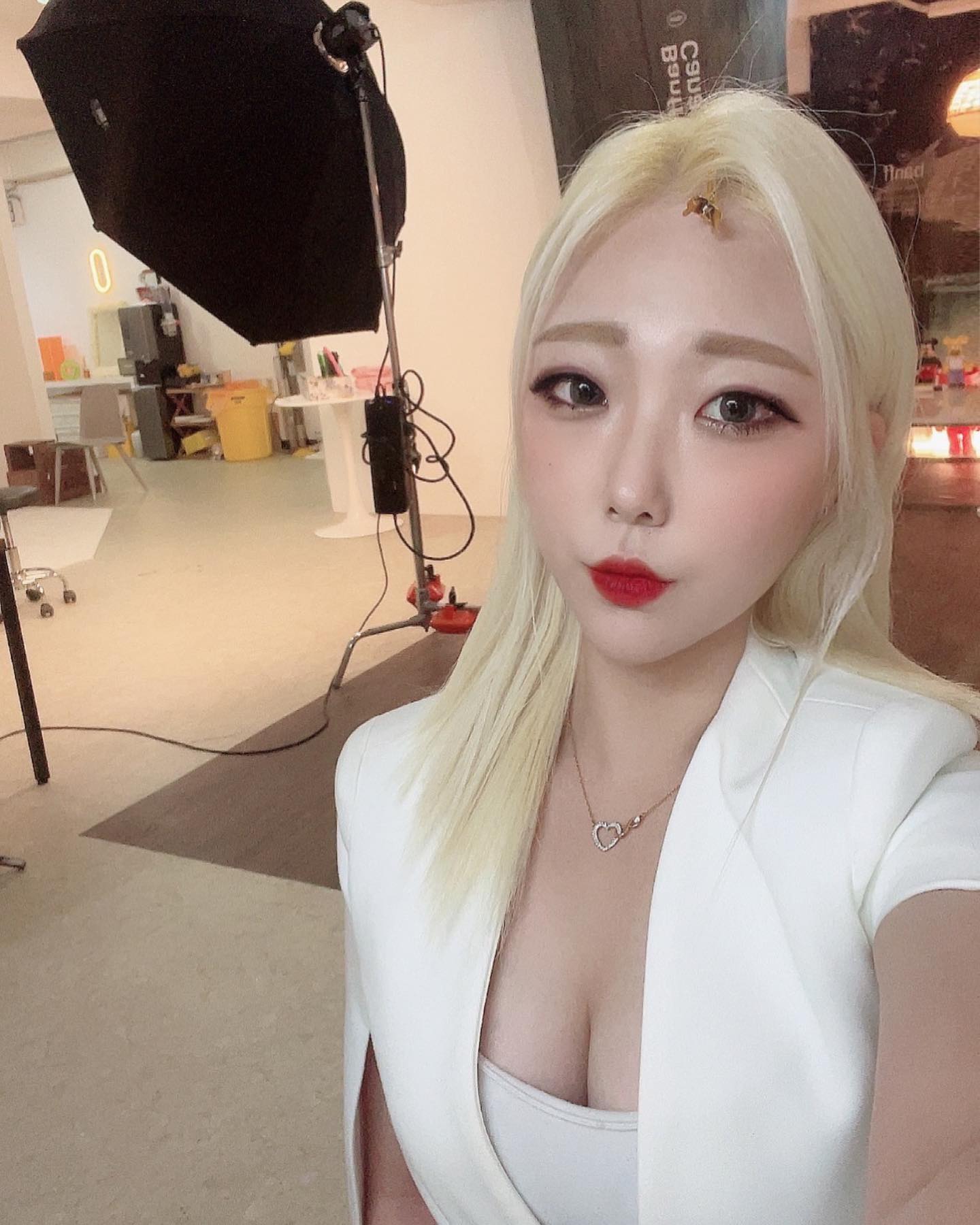 프로필 사진 촬영 완료🐱