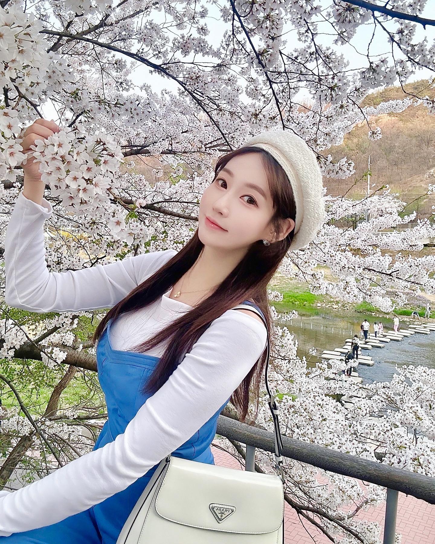 💙
지난 주말에 다녀온
벚꼬츠 놀이 🌸😍🌸

-
#봄 #벚꽃 #벚꽃축제 #안양천