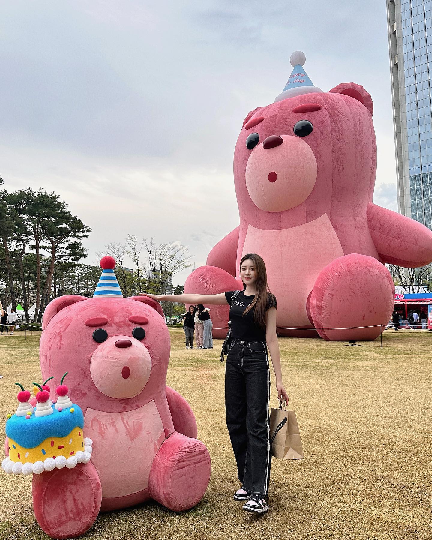 벨리곰 생일축하하러 다녀옴ㅎ
기여워ㅓ ,, 갖고시퍼 사조 🧸💓