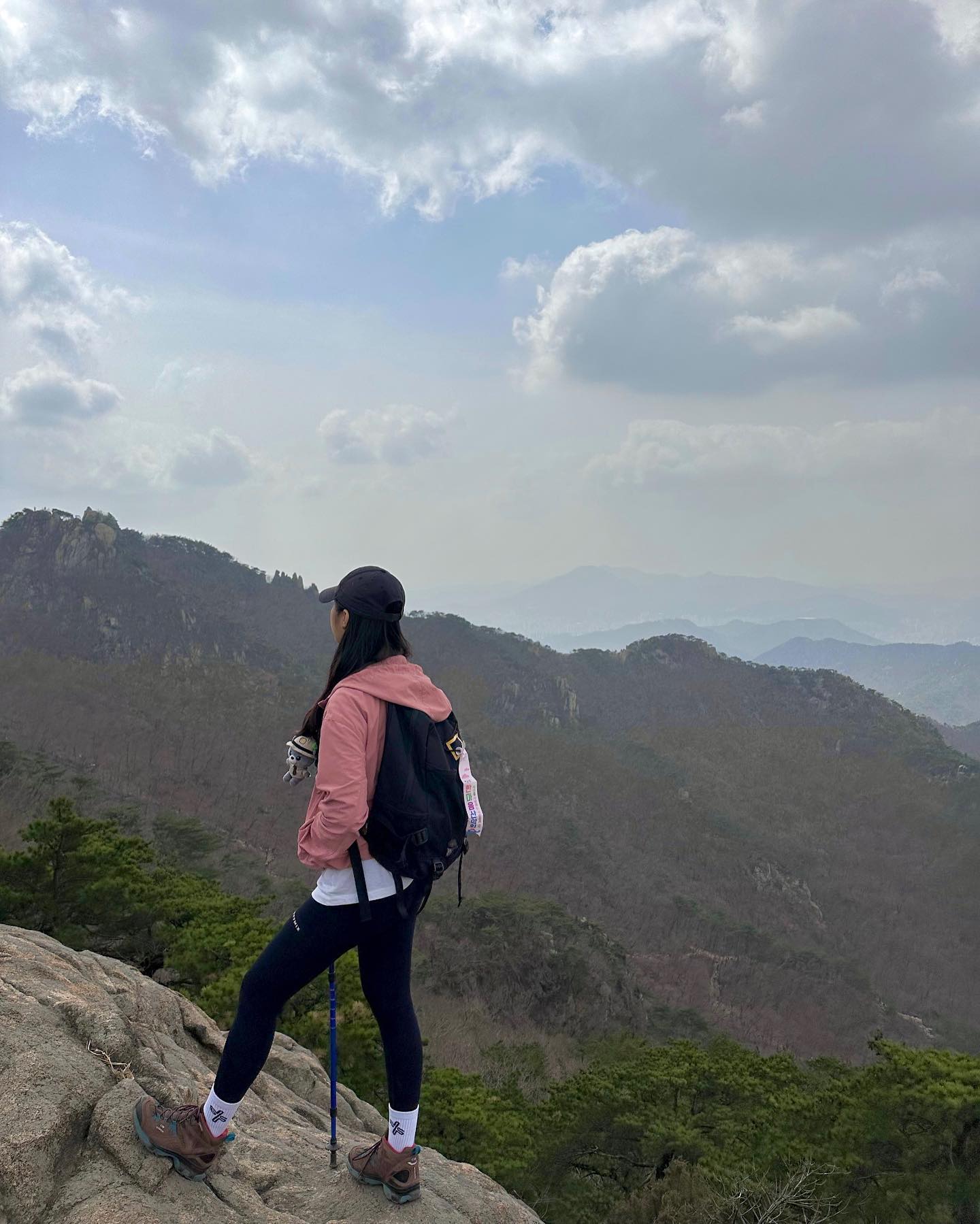 눈누난나 등산가고시퍼용ㅠㅅㅠ

#관악산 #관악산정상 #등산 #등산스타그램