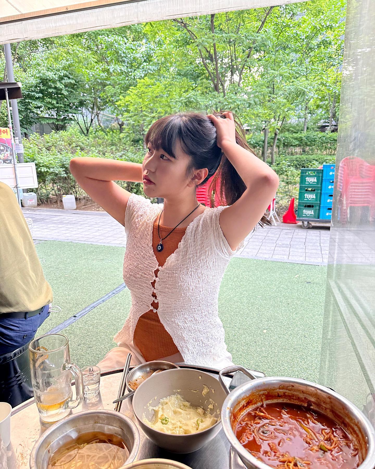 #협찬 마곡발산 신세계 포차에서 닭발이랑 한잔 냠🍻
국물무뼈닭발에 주먹밥까지 딱 먹으니 환상!
닭발 진짜 매콤하니 너무 맛있고 기린생맥까지 팔아서
시원하게 한잔하니 천국이 따로없숩니더..😇
사장님과 직원분들도 친절하시고, 닭발 외에 닭구이 등등 맛있어 보이는 메뉴들이 많으니 꼭 들러보세요!🔥

 #발산술집 #발산역술집 #발산역포차 #발산역맛집 #신세계포차 #마곡역술집 #마곡술집 #마곡맛집
