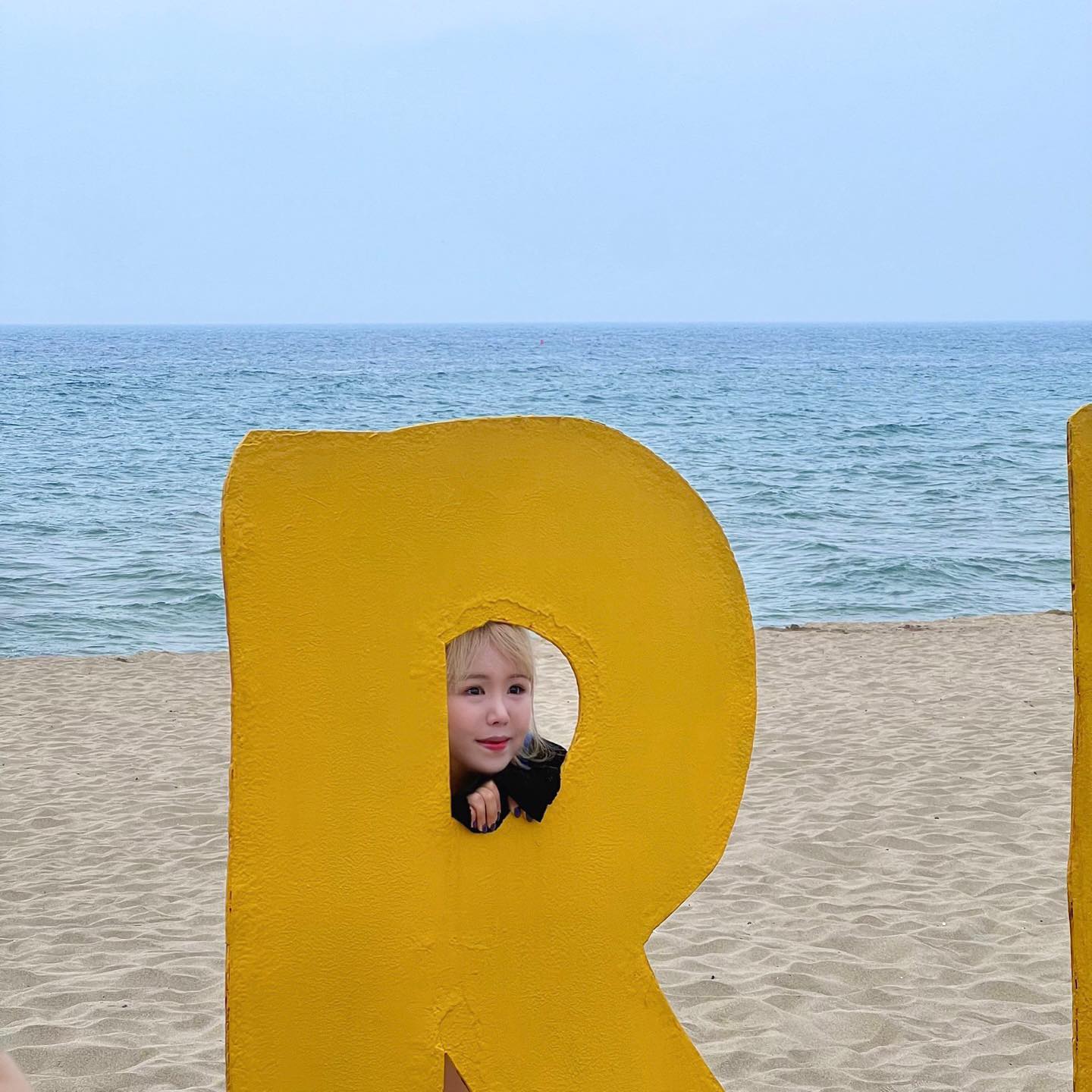 🌊💛