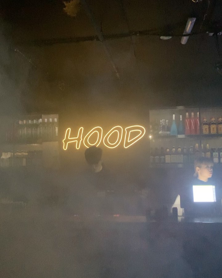홍대 힙한 클럽 후드
HOOD👍🏻🤍😝

노래 완전 힙해서 분위기 최고
주류도 다양하고
친구들과 같이 가서 놀기에 딱👍🏻
주말에 후디 갈 사람~~

#홍대맛집 #홍대클럽 #힙합클럽