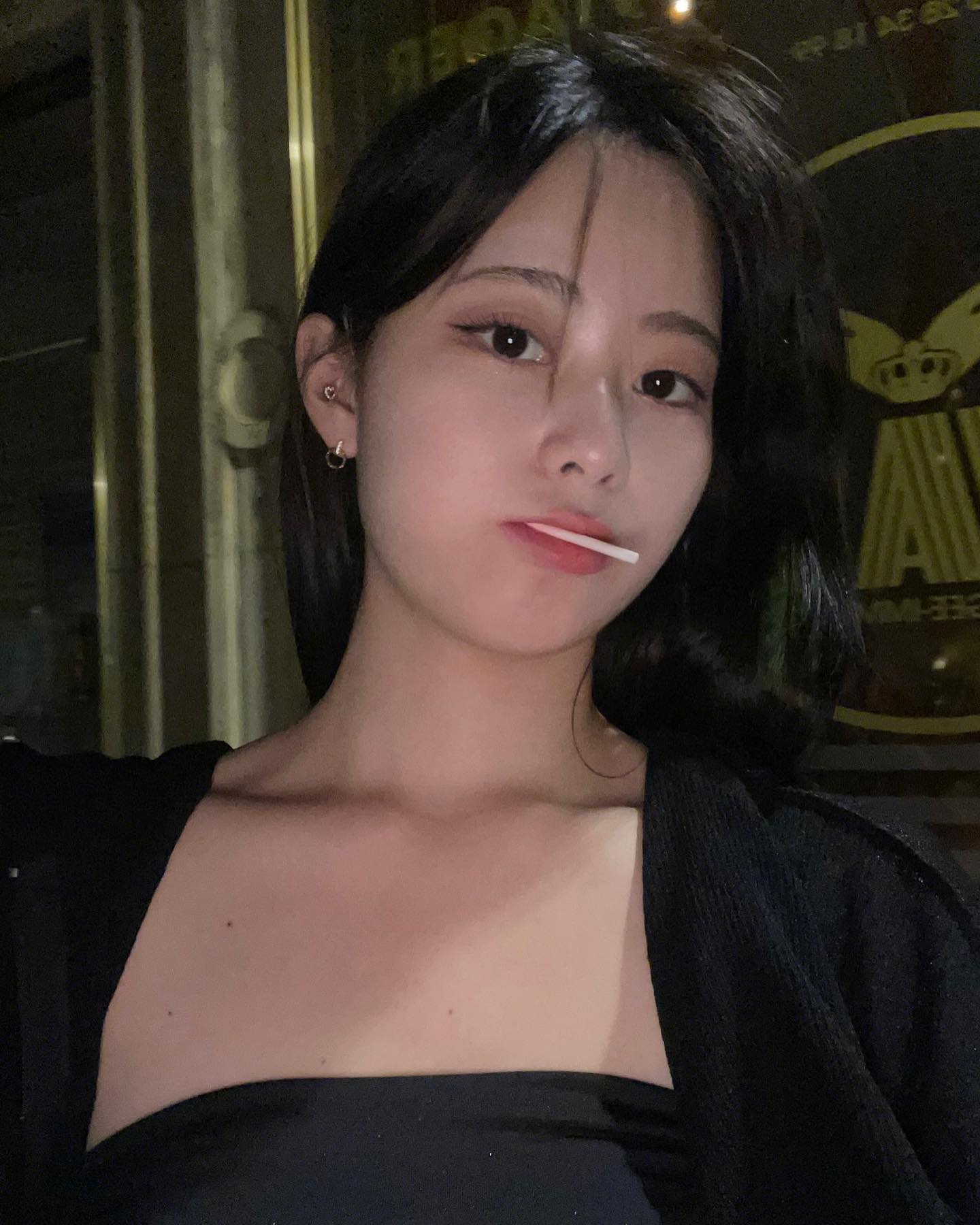 🤪🤪🤪
진한화장하고 밤여행✨✨