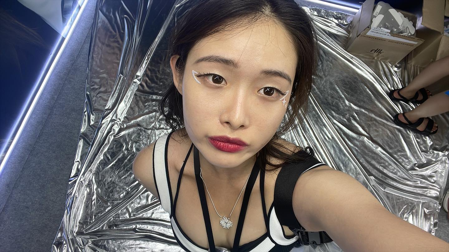 #시미헤이즈뷰티 #아이플레이 #시미헤이즈뷰티x워터밤 #festivalmakeup