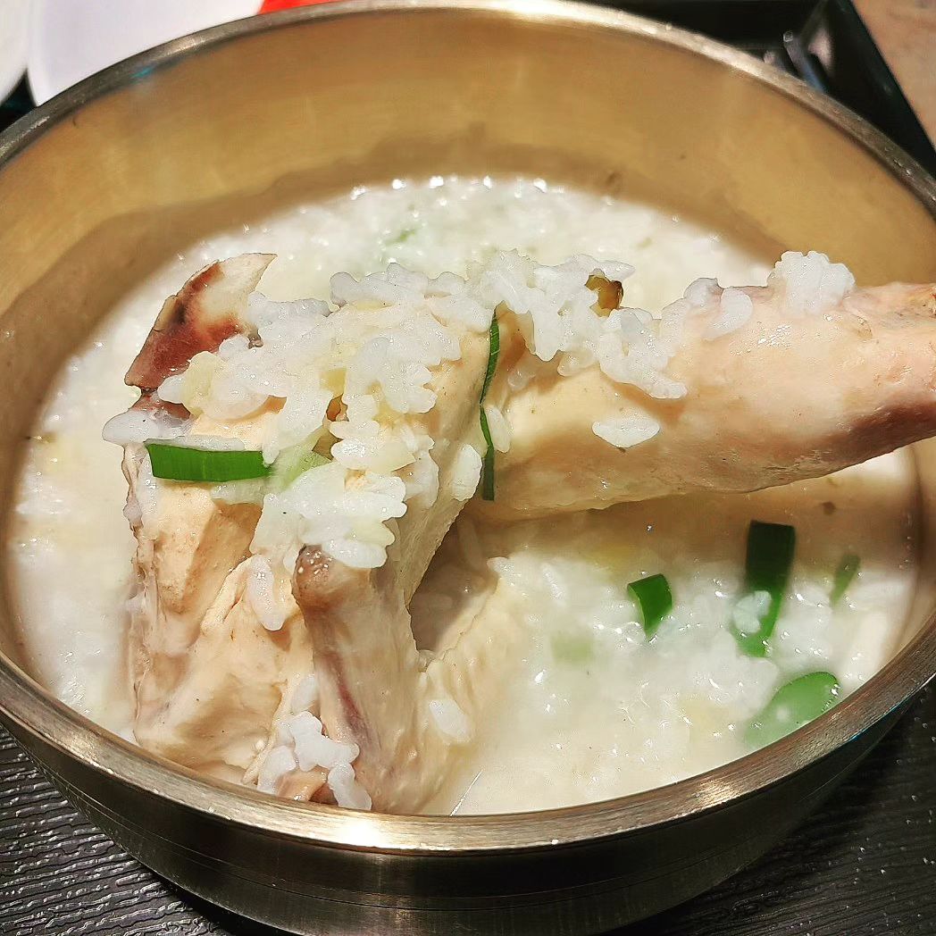 #초복 #삼계탕 #삼계탕맛집 
#닭다리 #토종닭 #닭다리잡고삐약삐약 
#녹두죽 #엄마손맛 #비오는날 
#몸보신