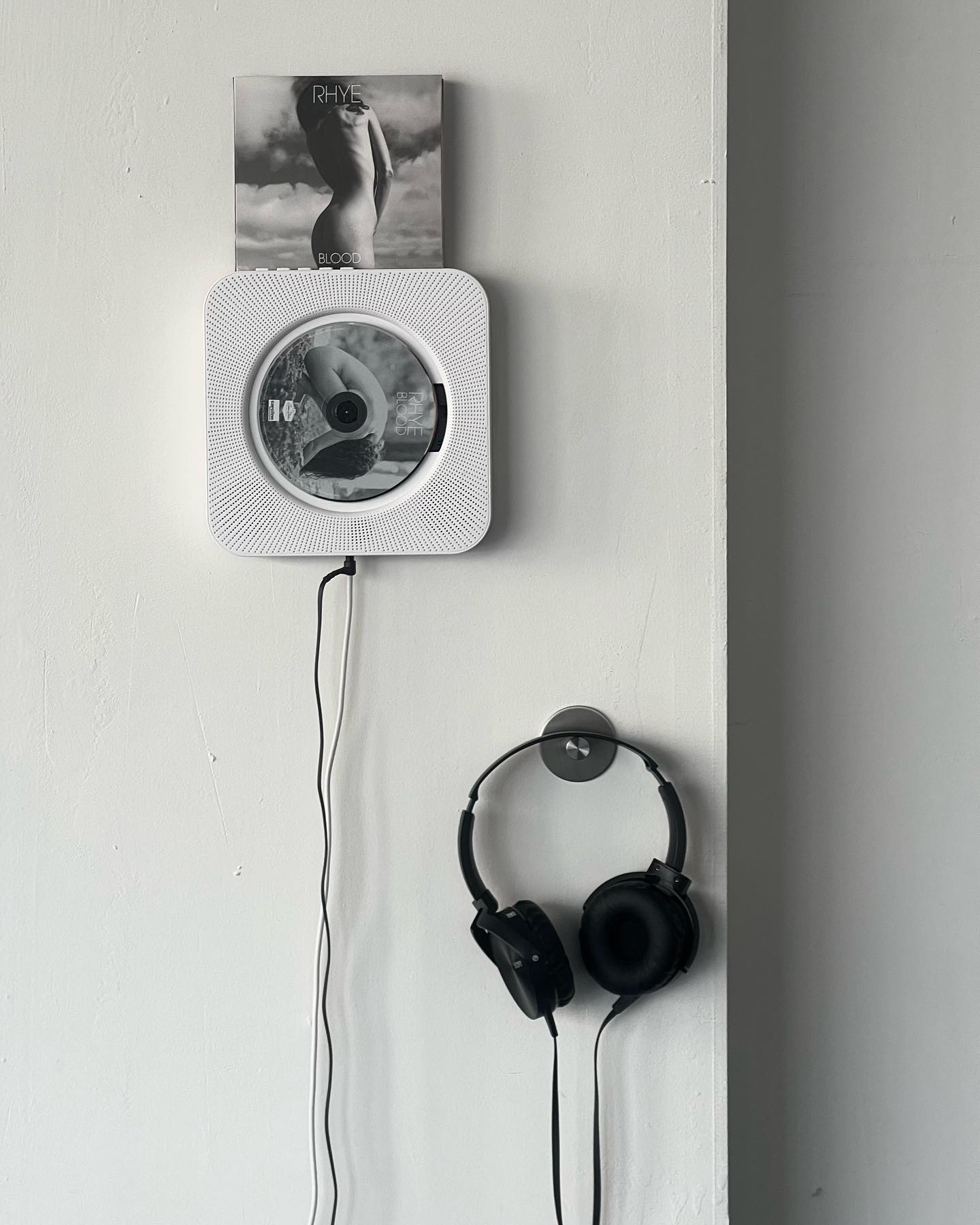 🎧