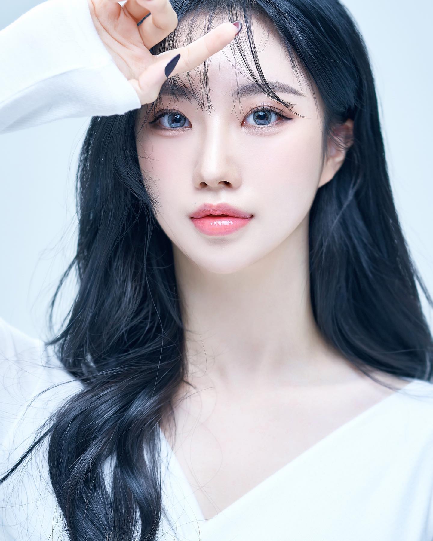  “나 이런 노포 분위기 너무 사랑하잖아🥹 #광고 빈티지한 감성에 존맛탱 곱창이라니 앞으로 곱창은 무조건 수유부추곱창..🫶🏻💚 45,000원에 부위가 다양한 모듬곱창을 즐길 수 있고 기본 사이드메뉴인 육회. 고기 가득 찌개. 치즈계란찜도…”